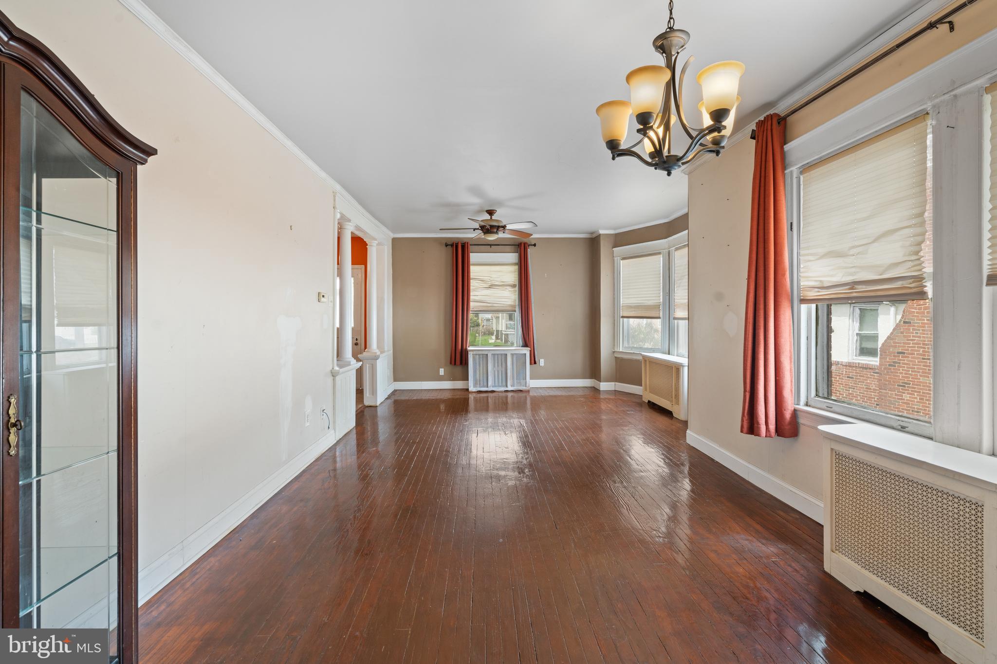 320 W Providence Rd