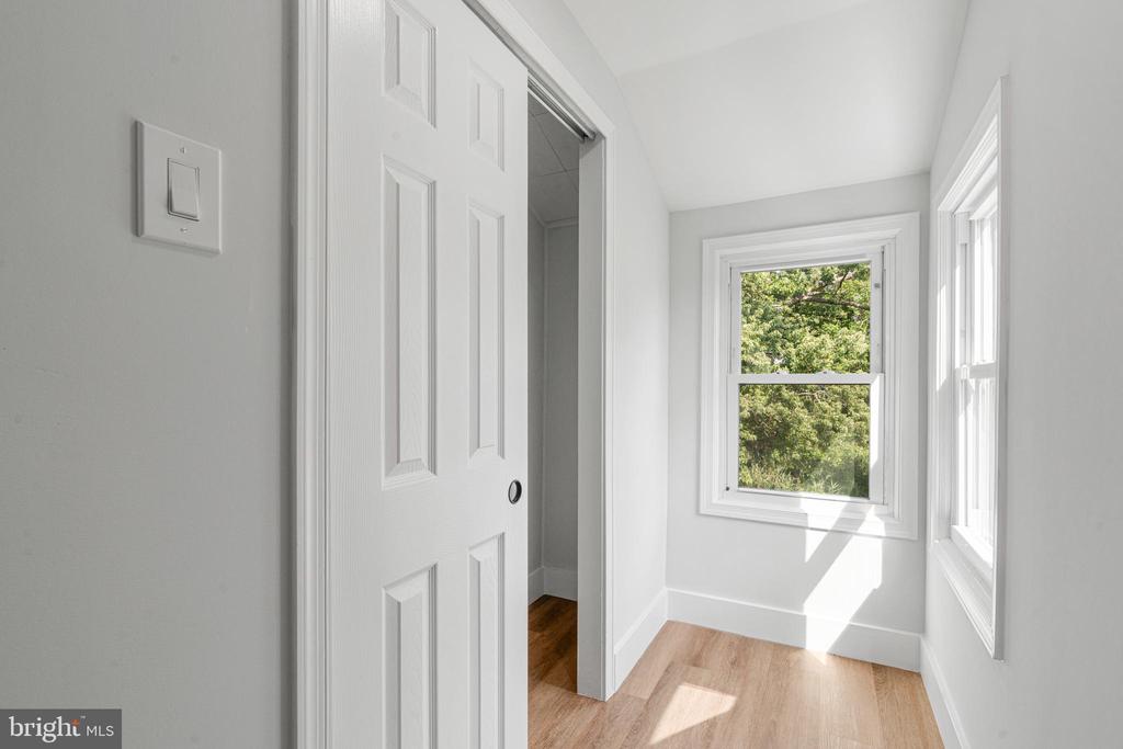 311 Beechwood Rd