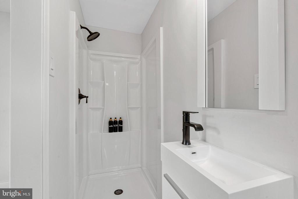 311 Beechwood Rd
