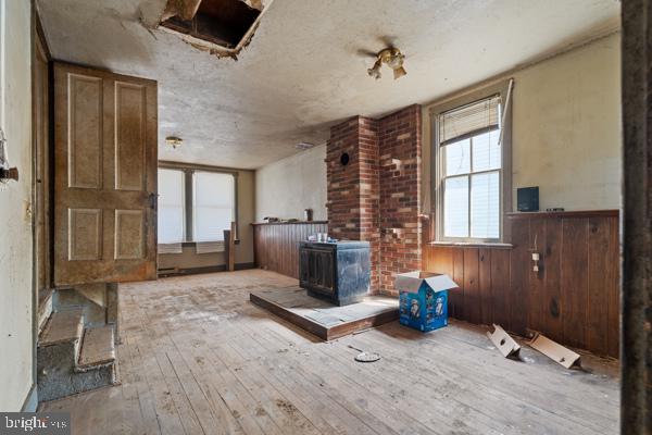 85 E Franklin St