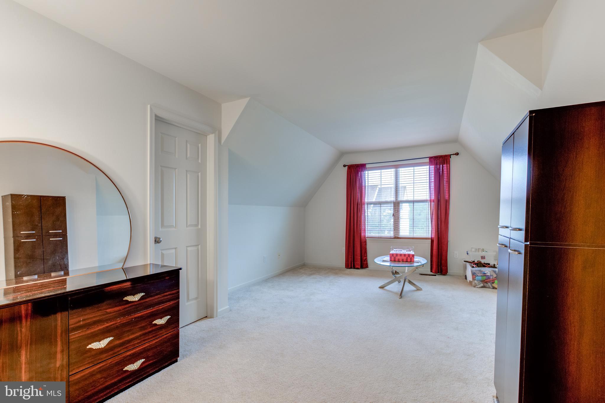 2679 Saint Victoria Dr