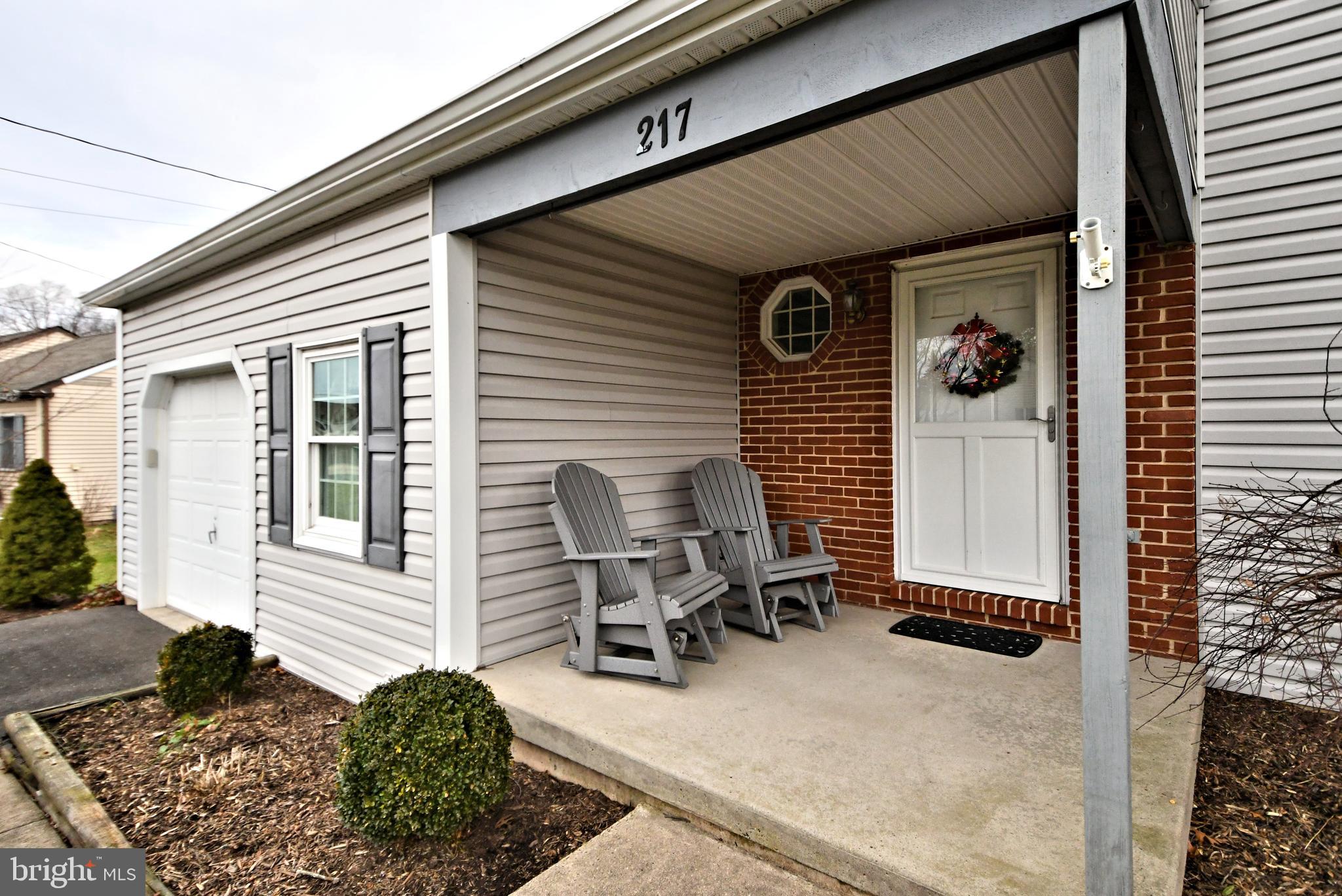 217 Jade Dr