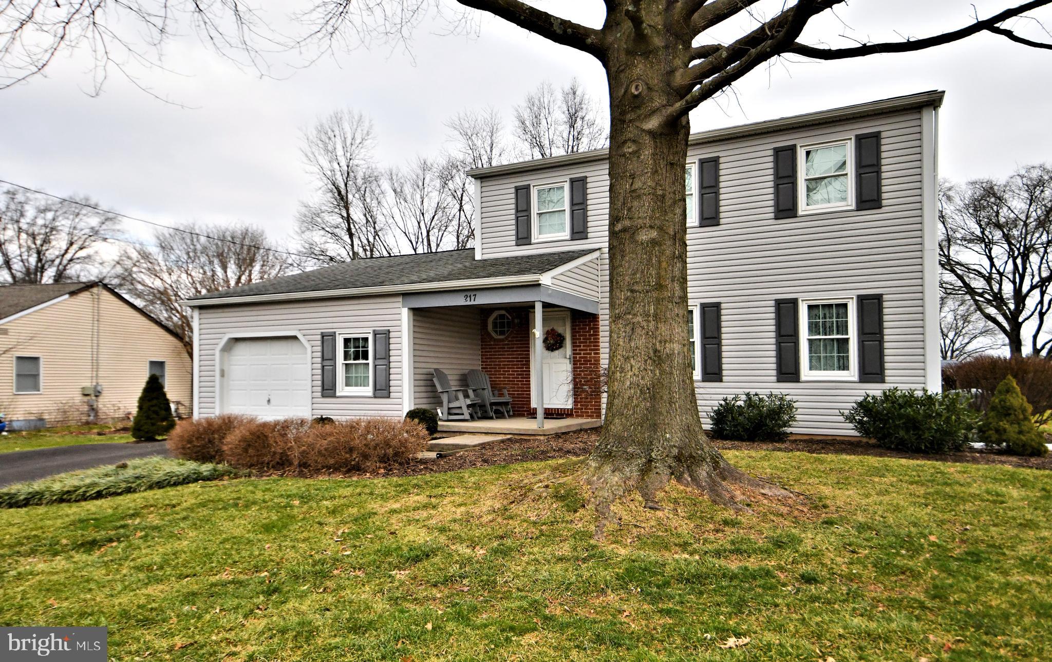 217 Jade Dr