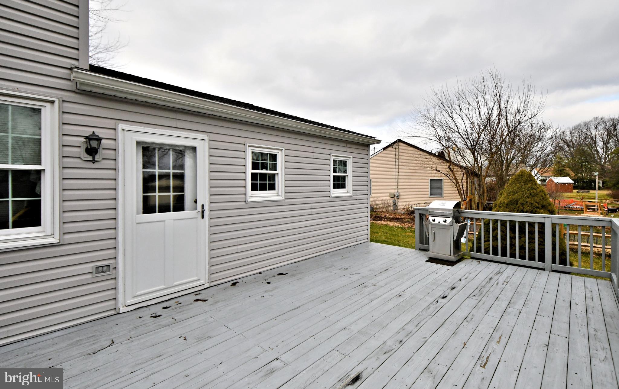 217 Jade Dr