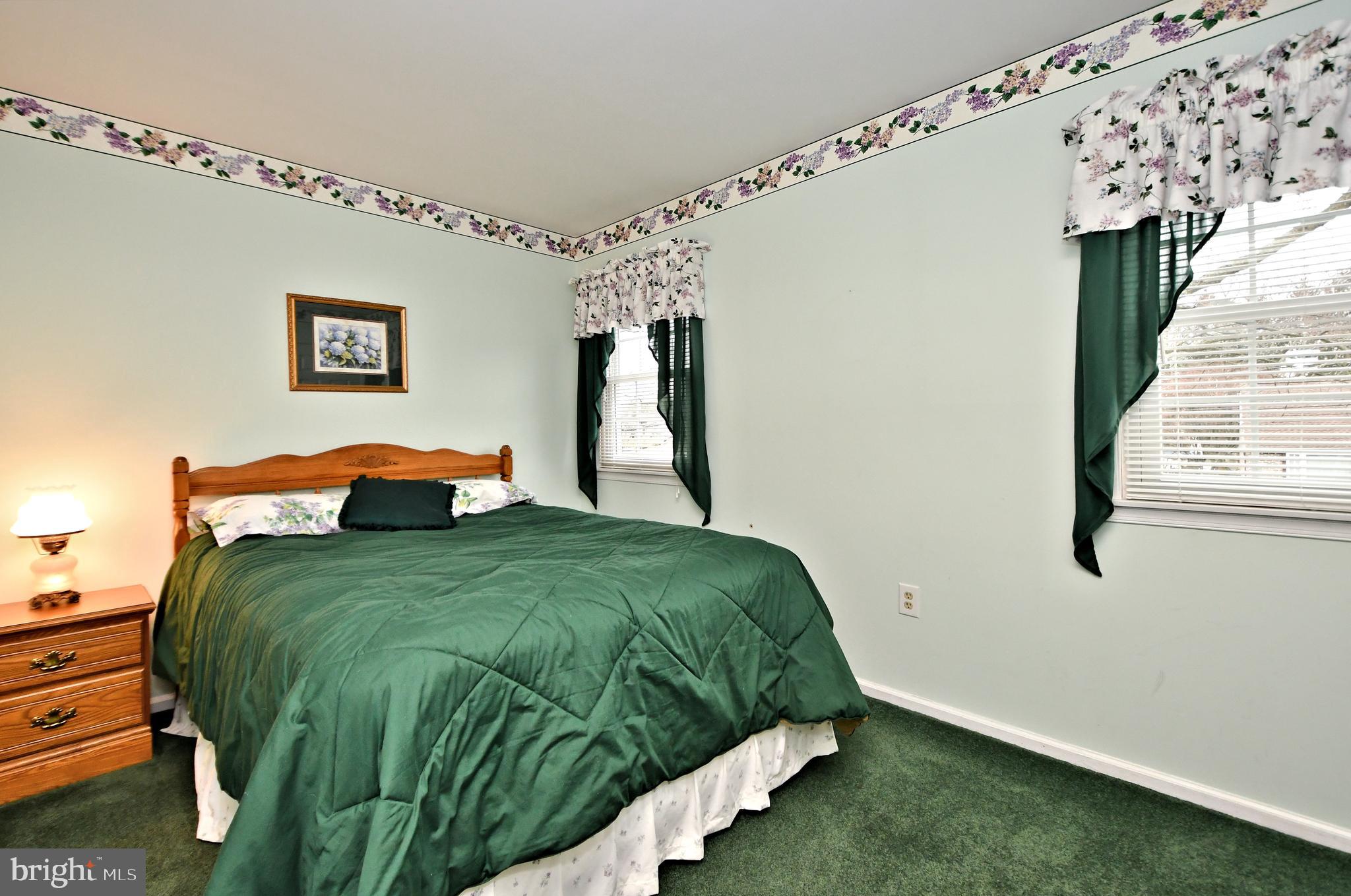 217 Jade Dr