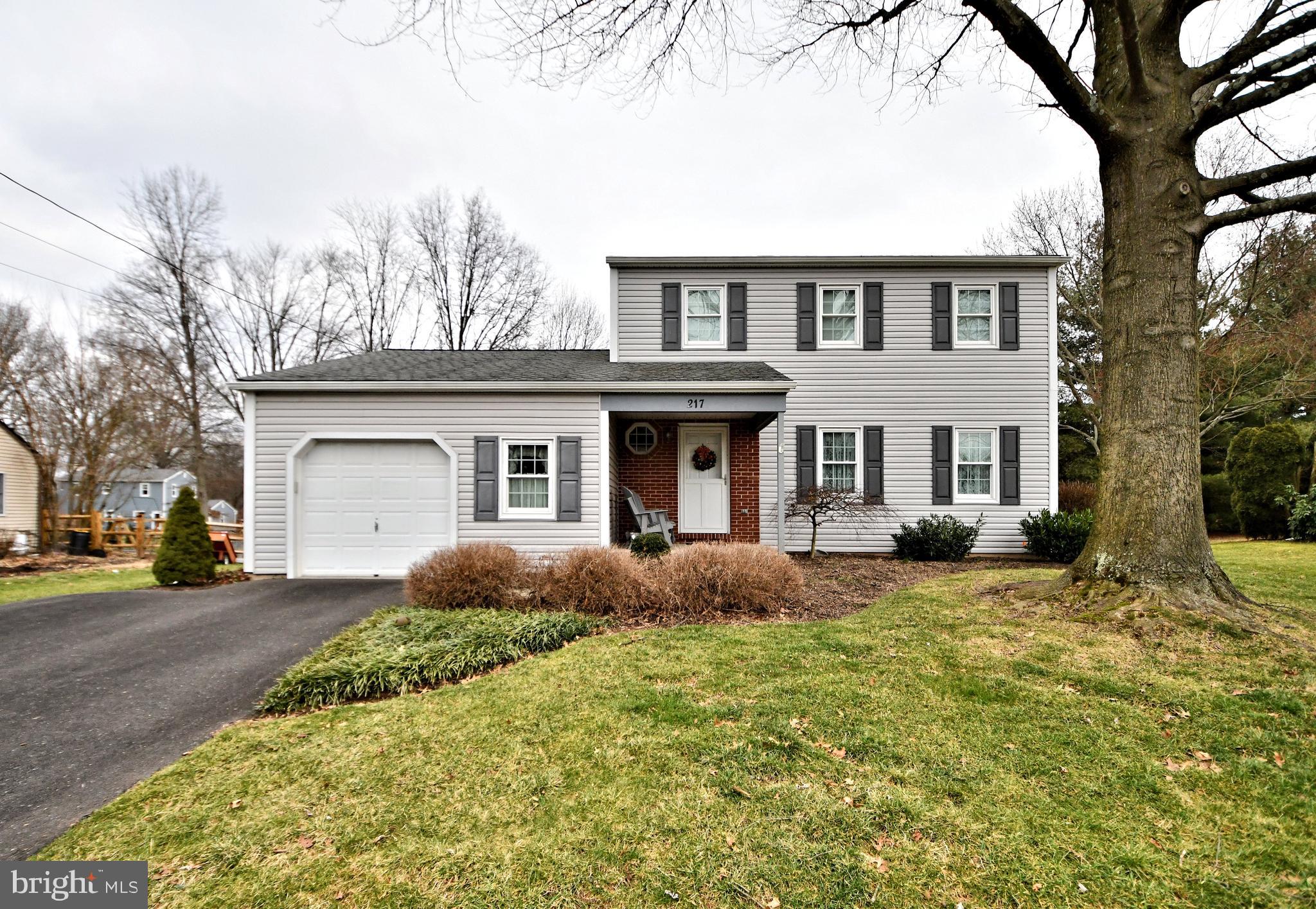 217 Jade Dr
