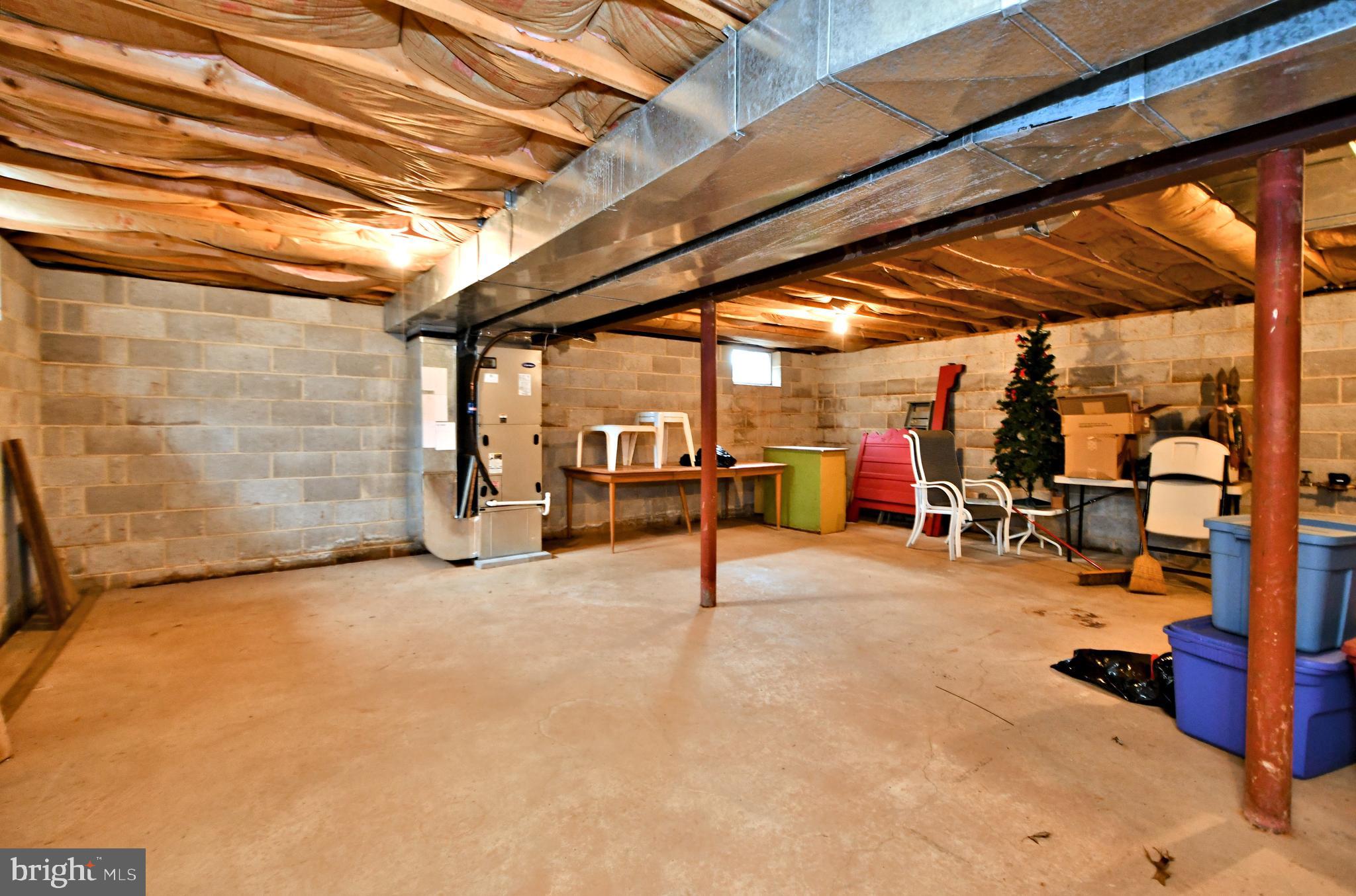217 Jade Dr