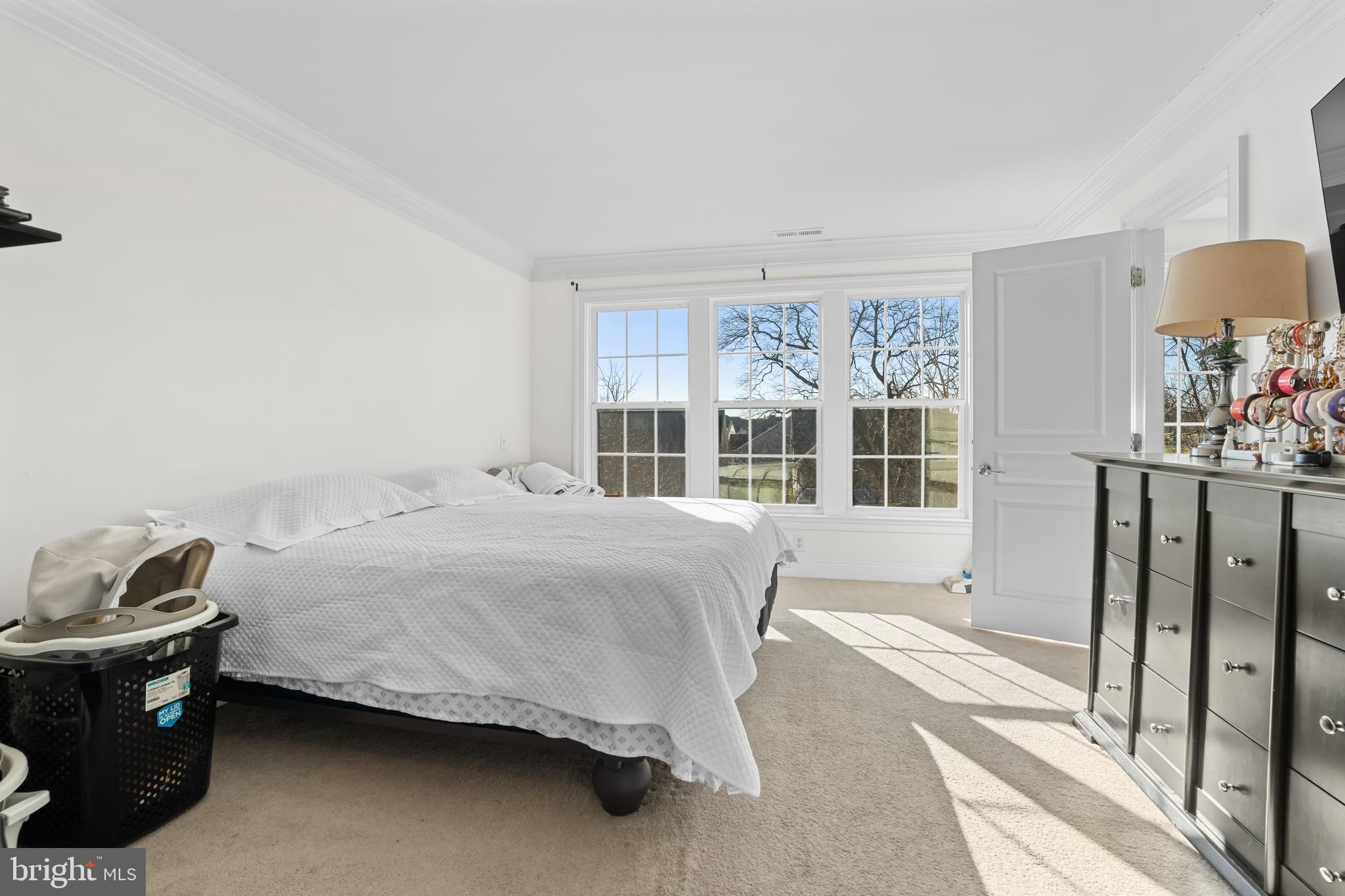 106 Bishop Dr