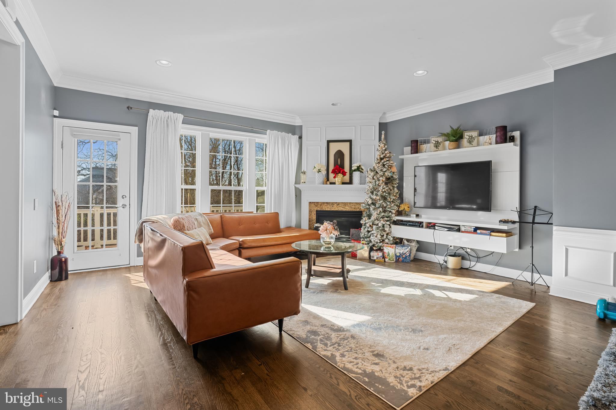 106 Bishop Dr