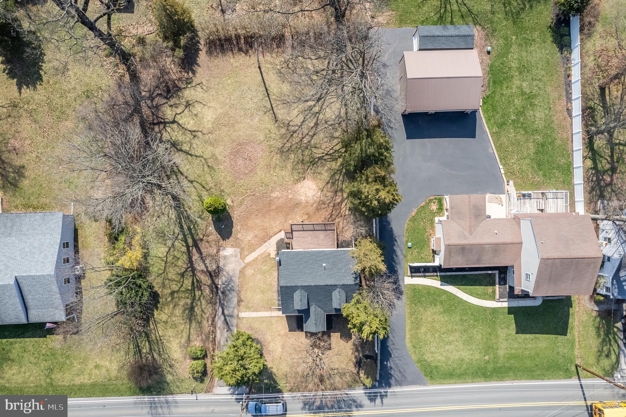 717 2nd Ave