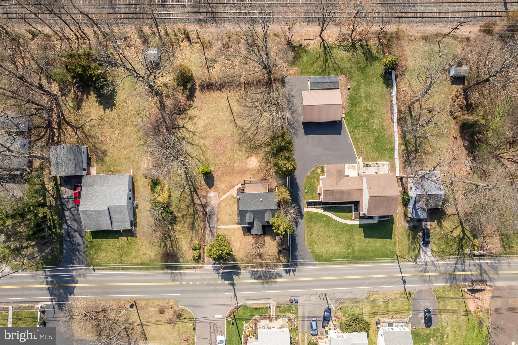 717 2nd Ave