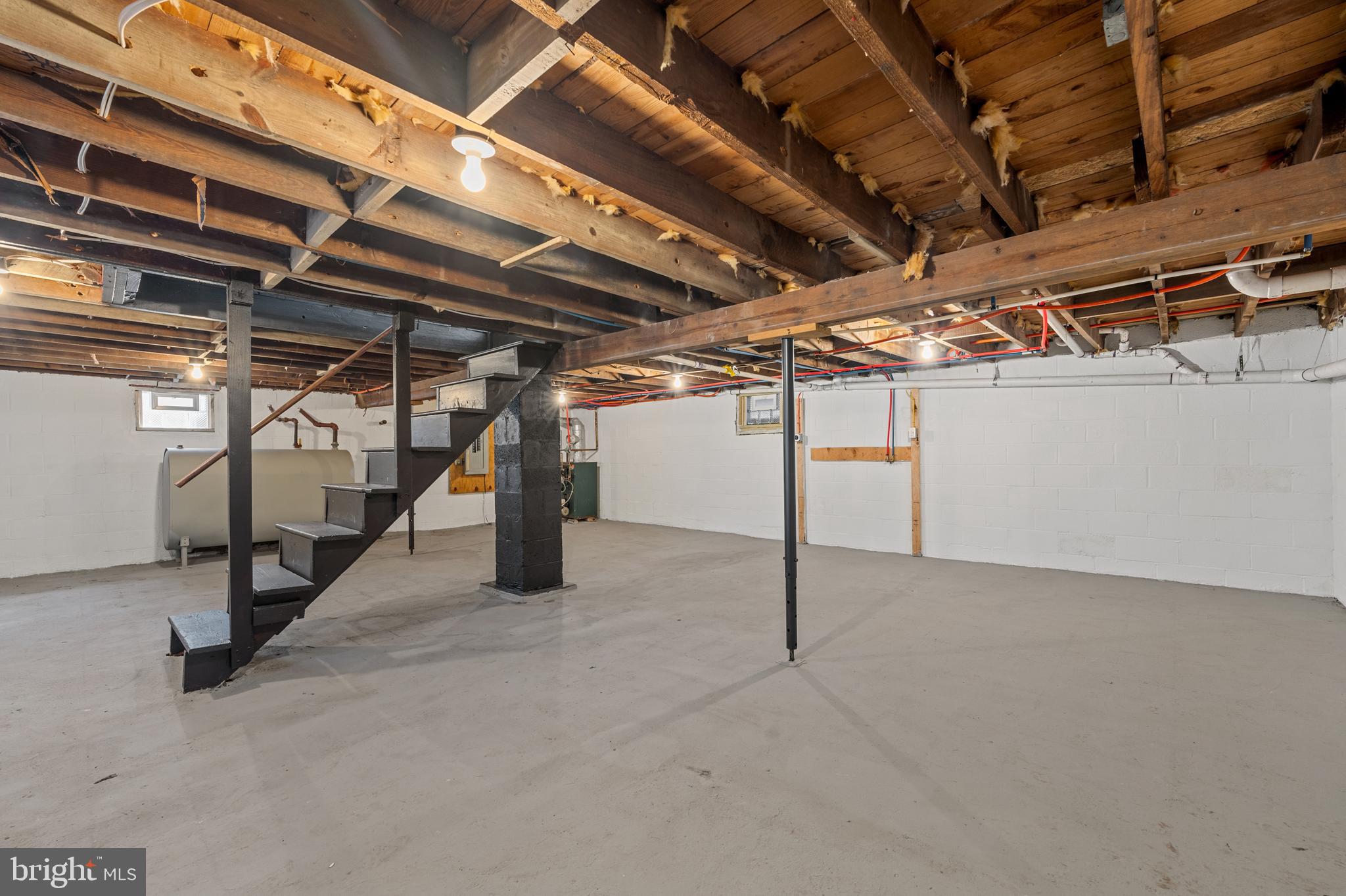 717 2nd Ave