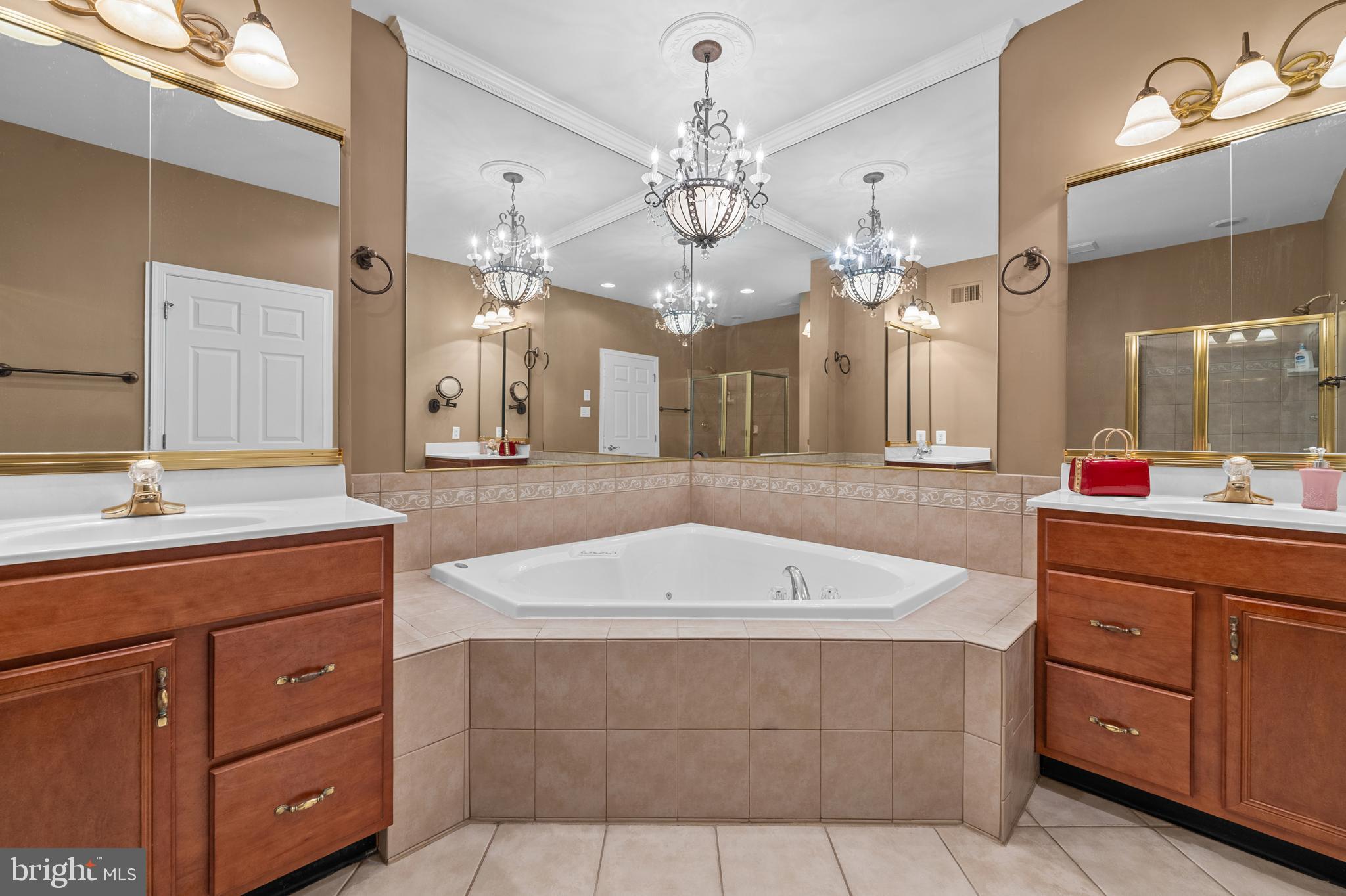 82 Mallard Ct