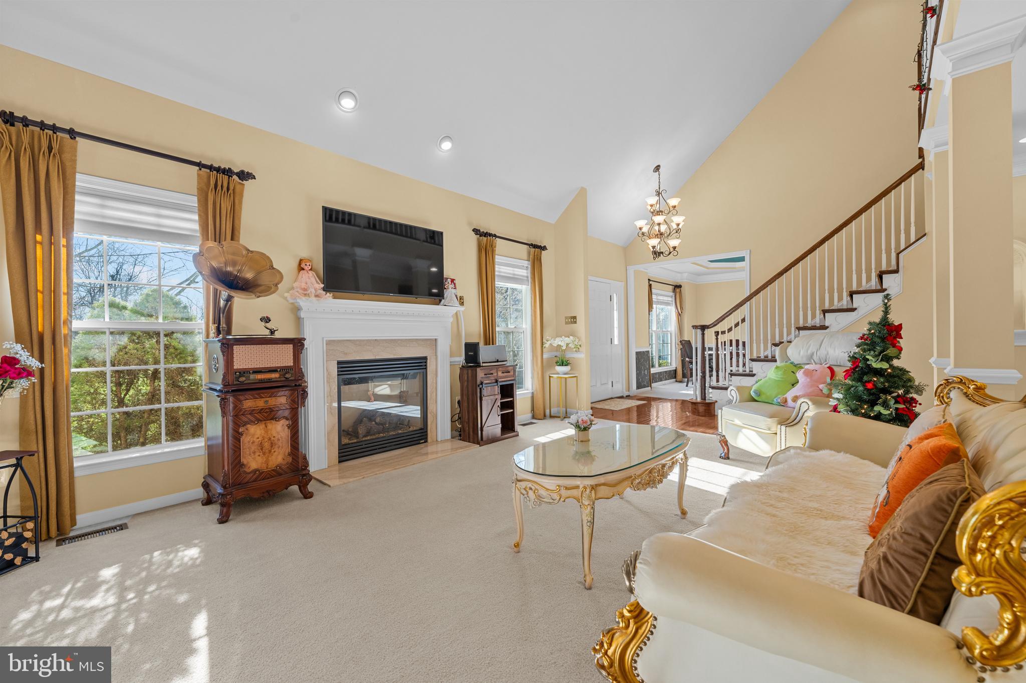 82 Mallard Ct