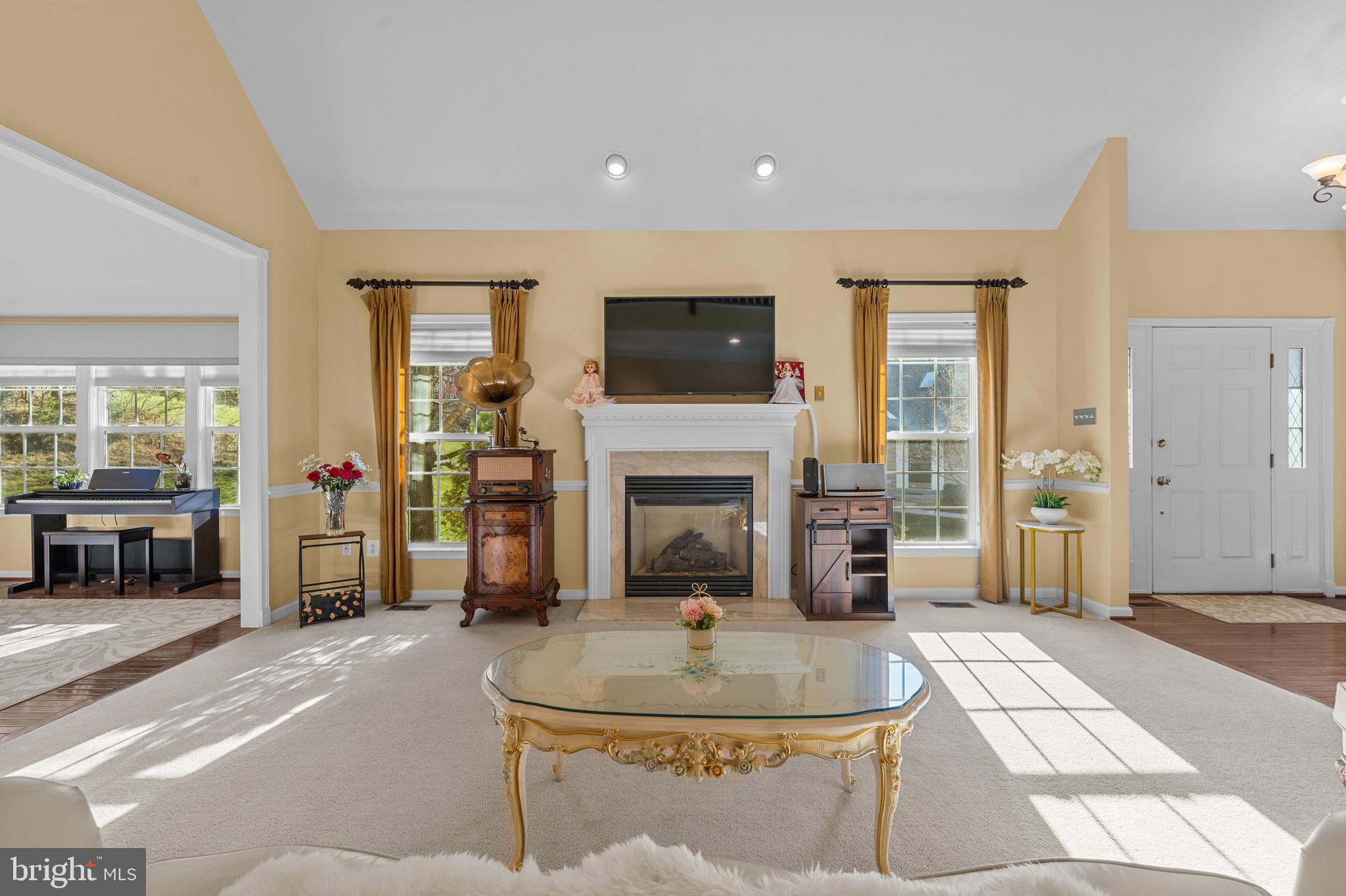 82 Mallard Ct