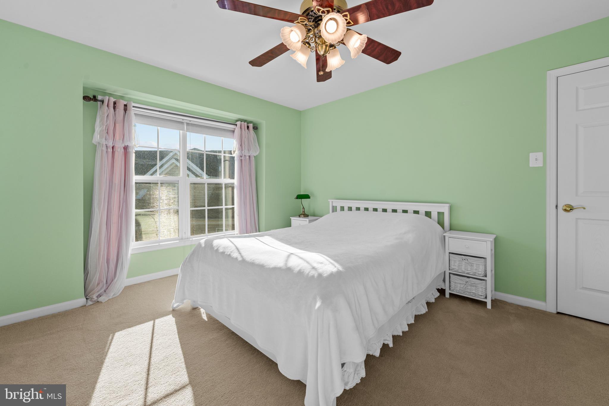 82 Mallard Ct