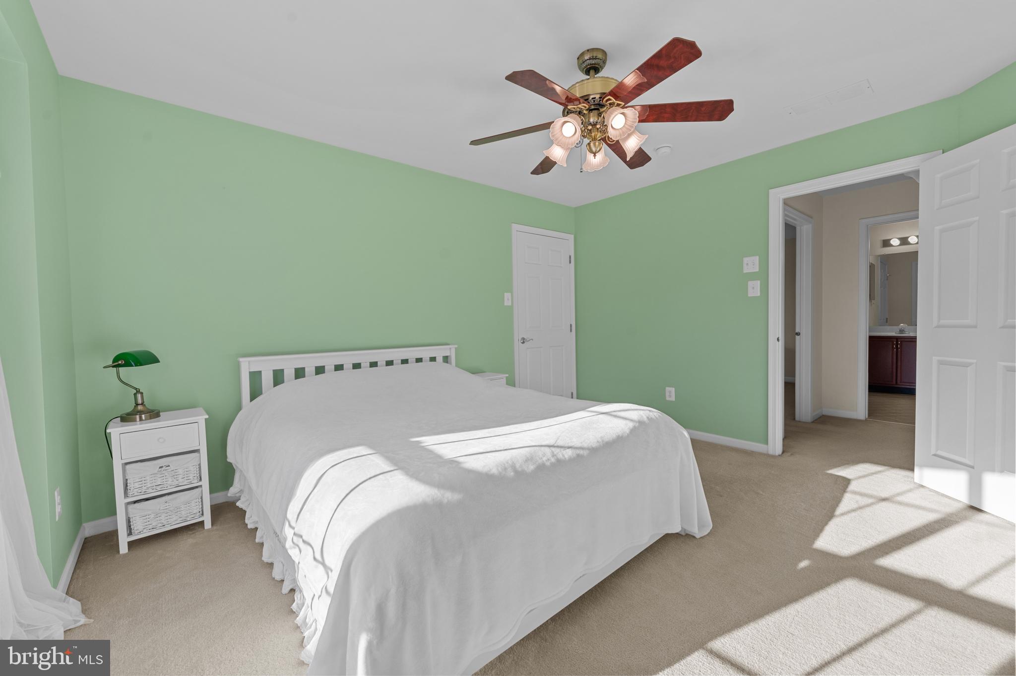 82 Mallard Ct