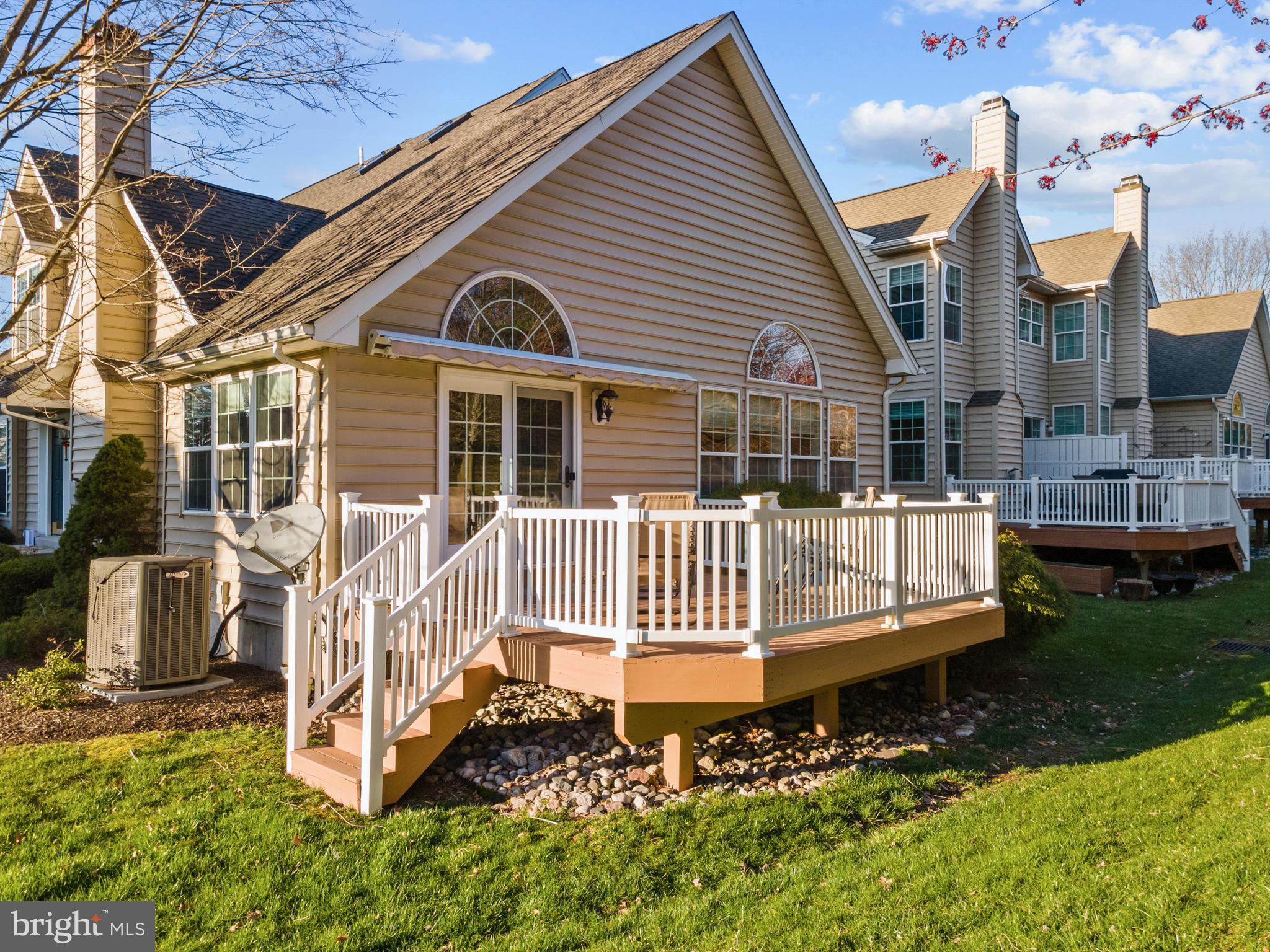 82 Mallard Ct