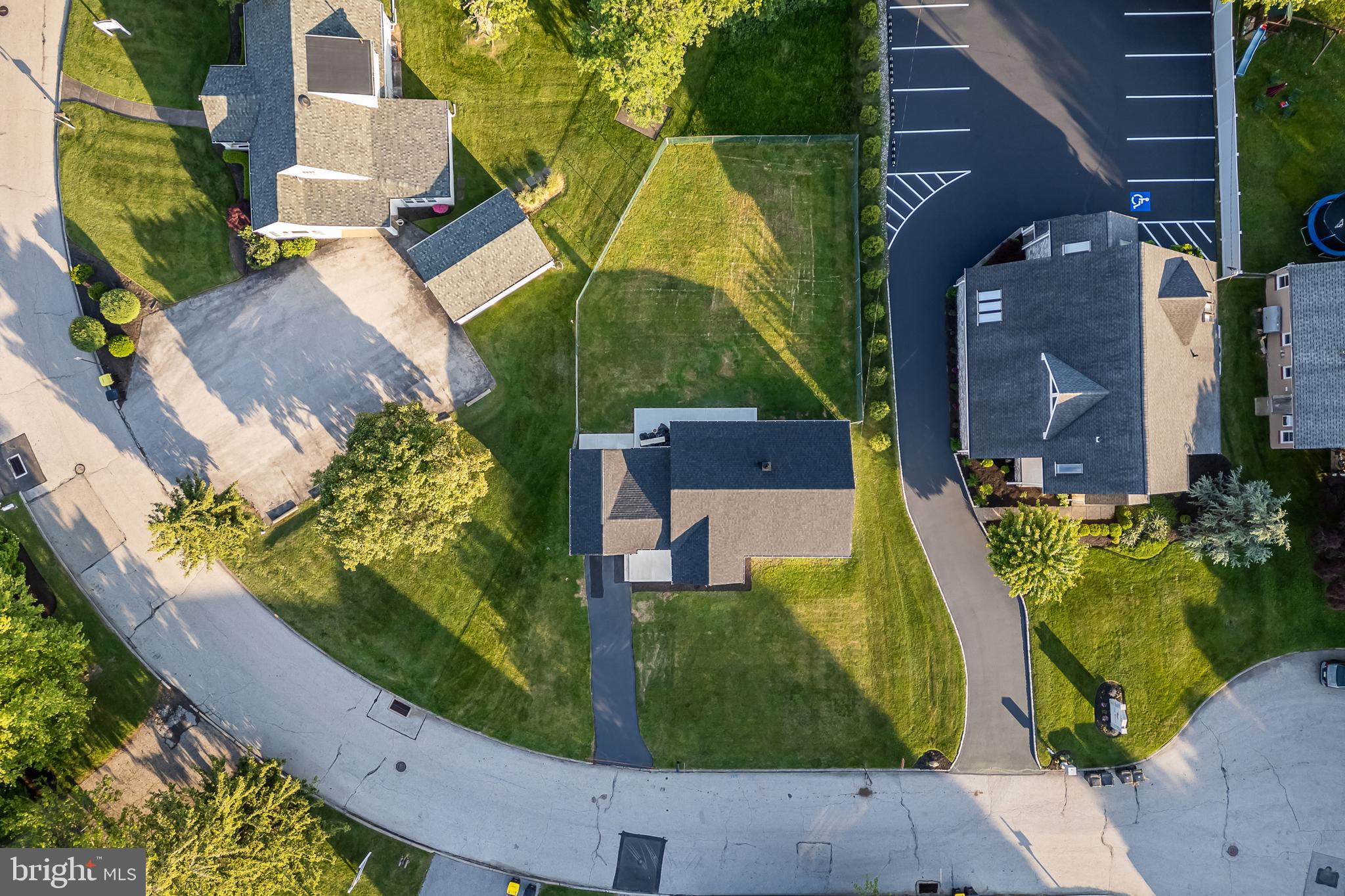 129 Ivy Ln