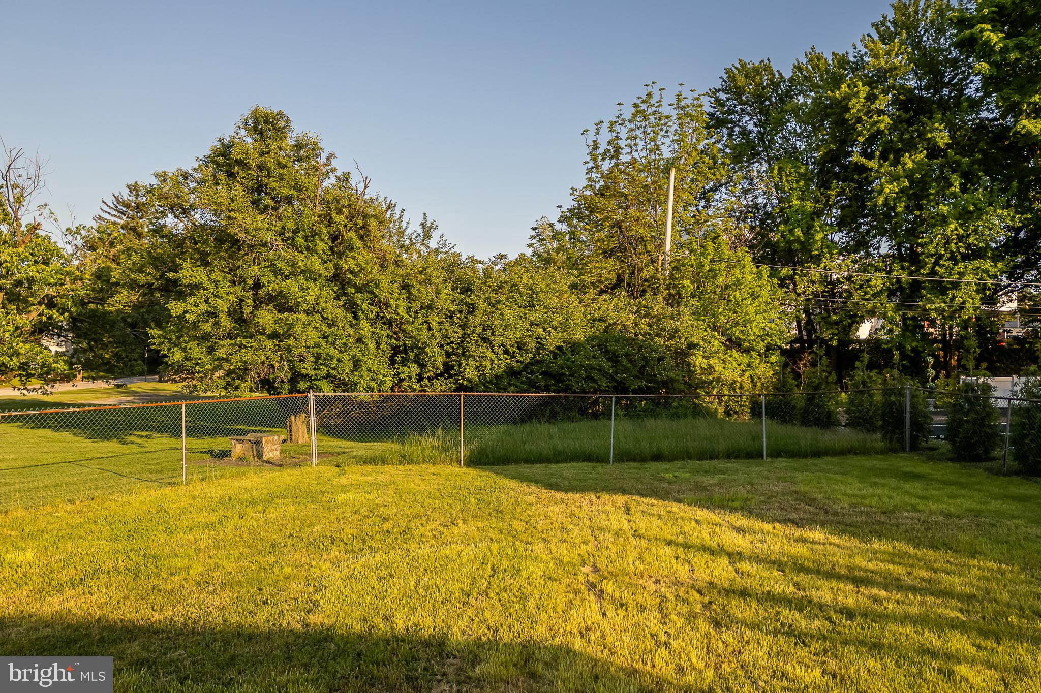 129 Ivy Ln