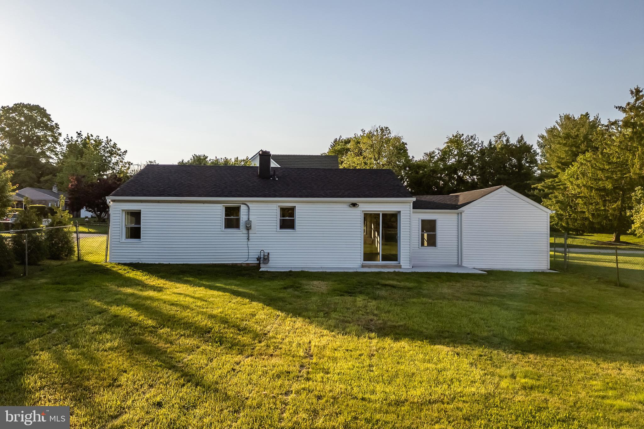 129 Ivy Ln