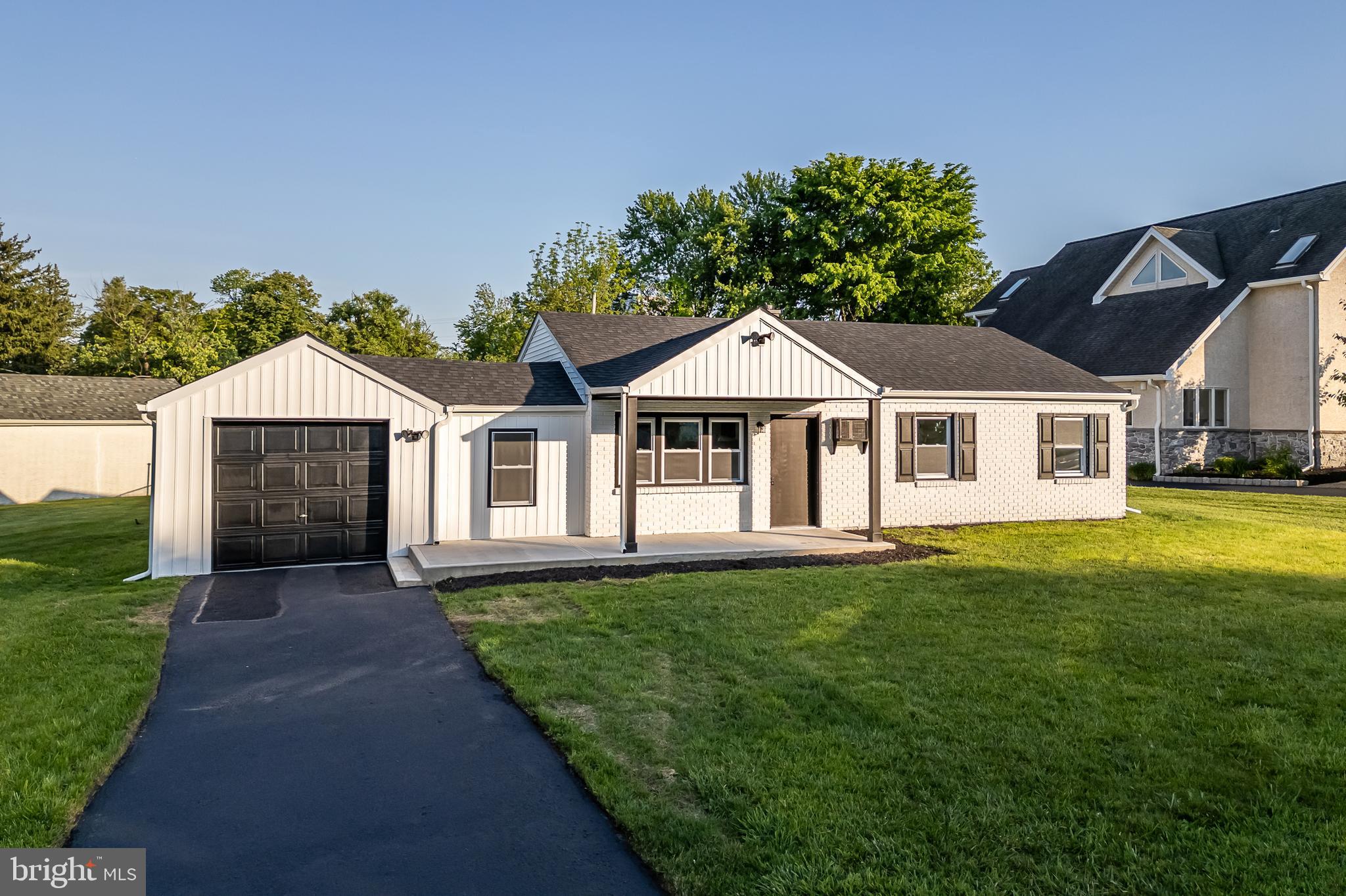 129 Ivy Ln