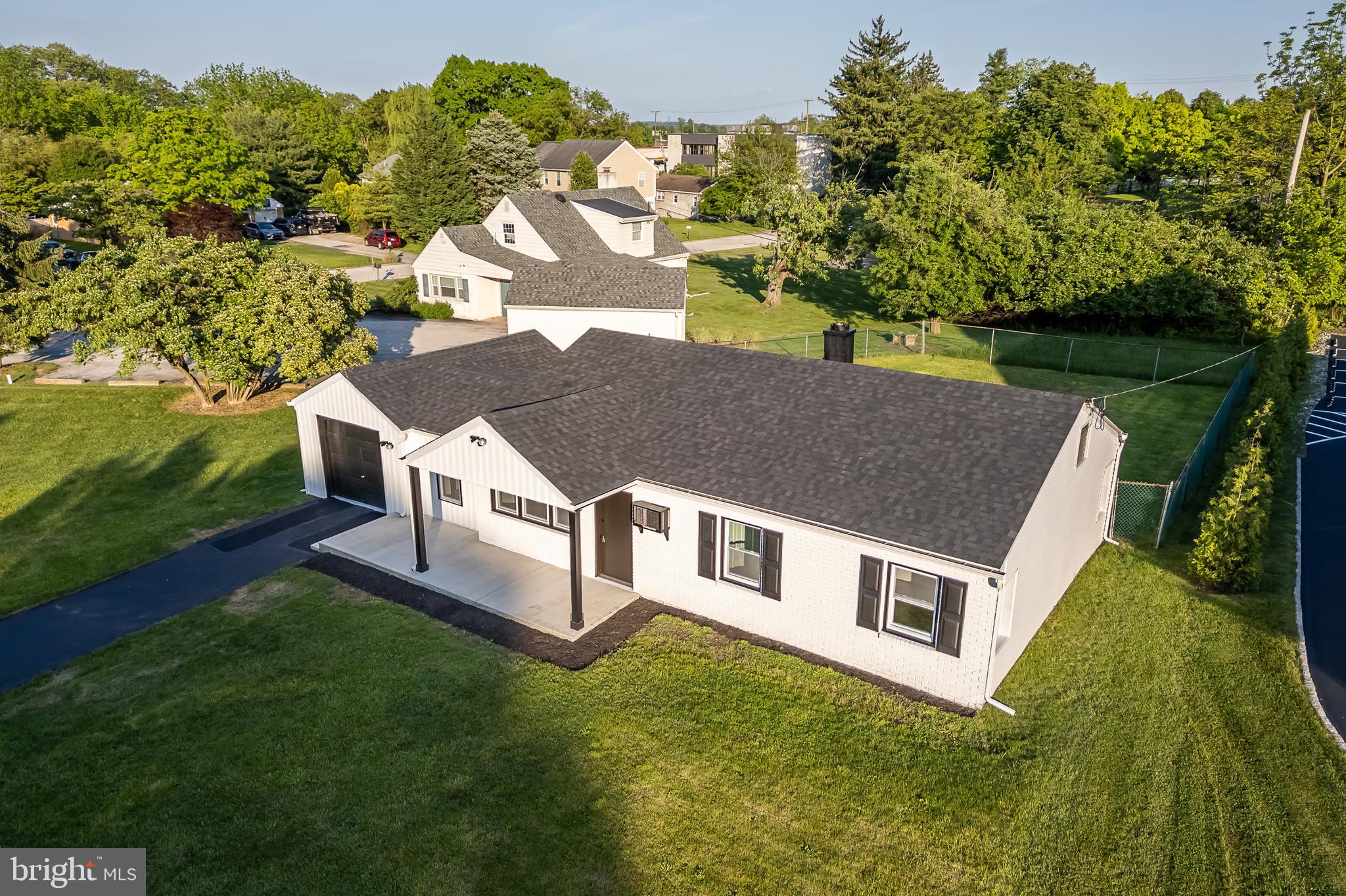 129 Ivy Ln