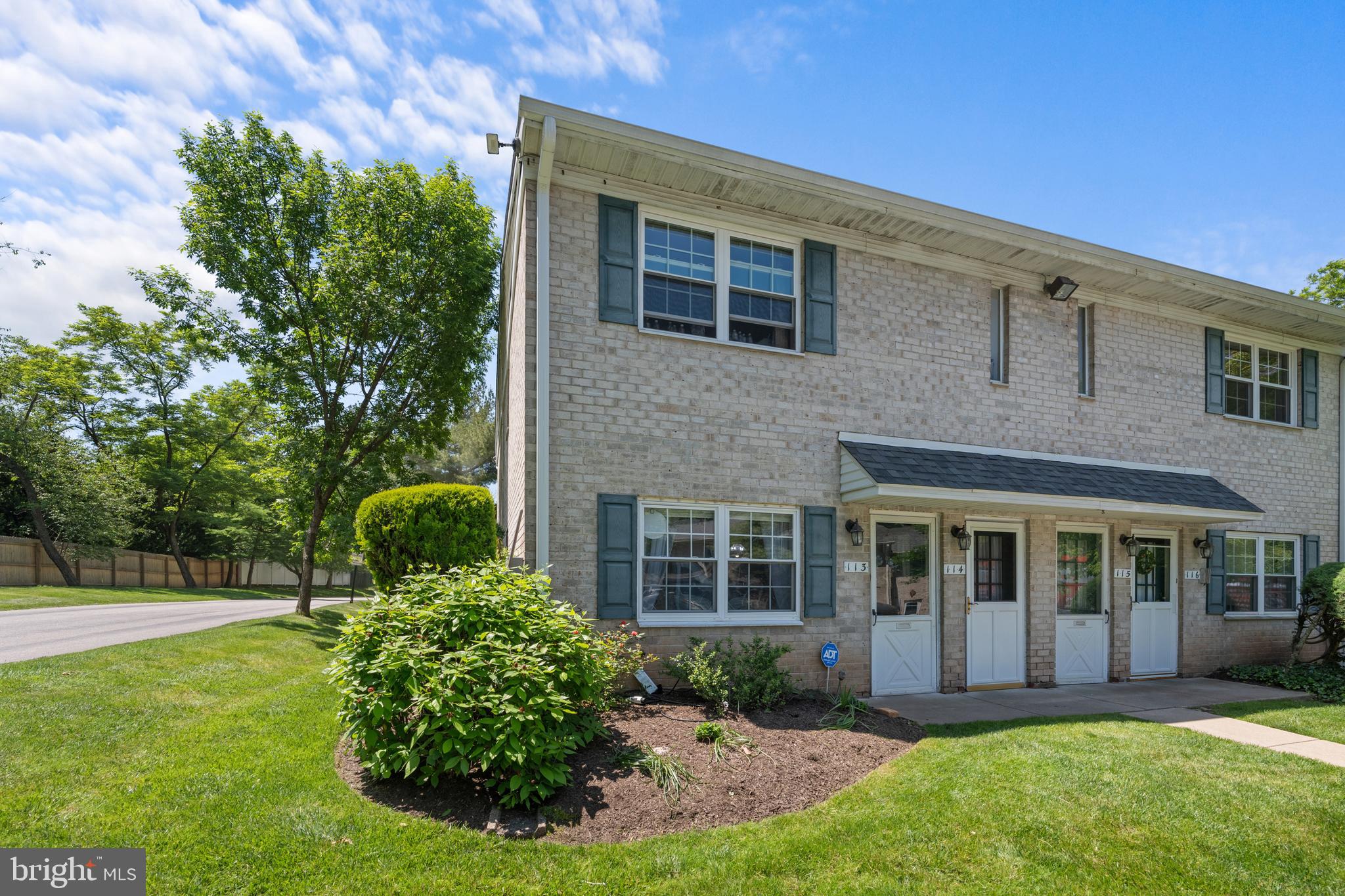 113 Hampstead Dr #113