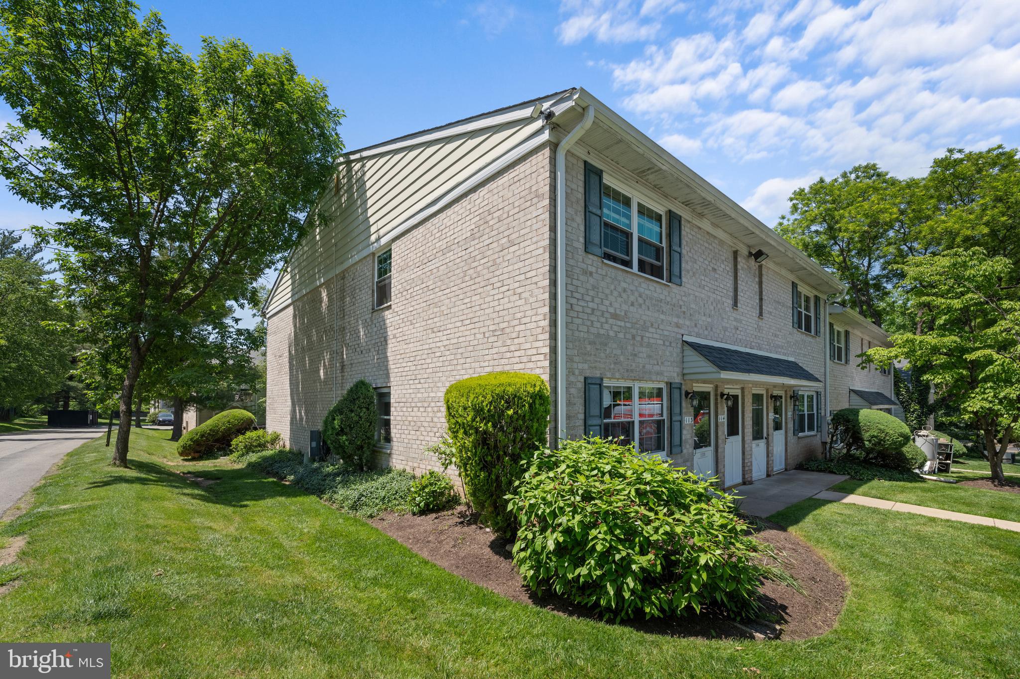 113 Hampstead Dr #113