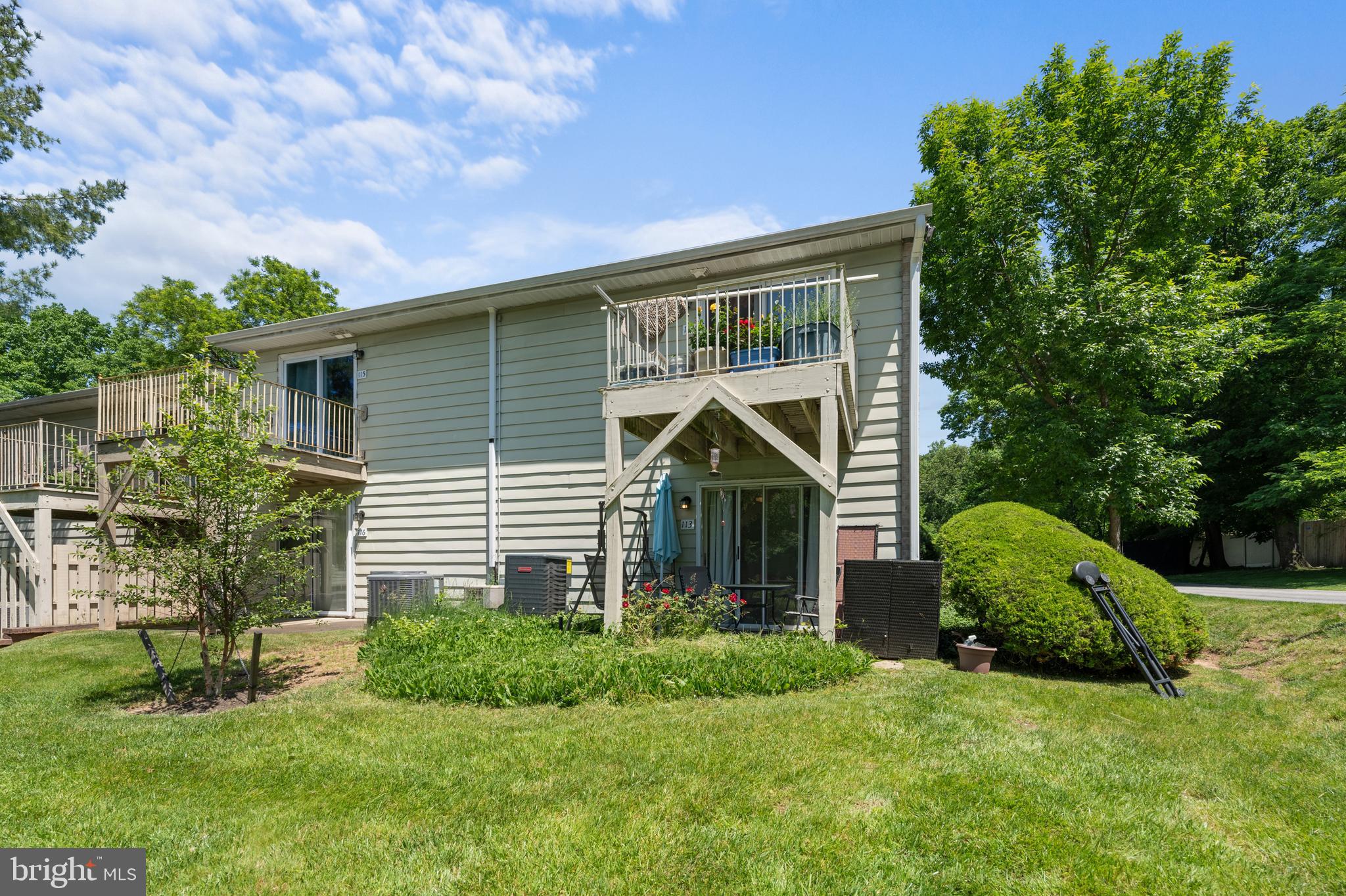 113 Hampstead Dr #113