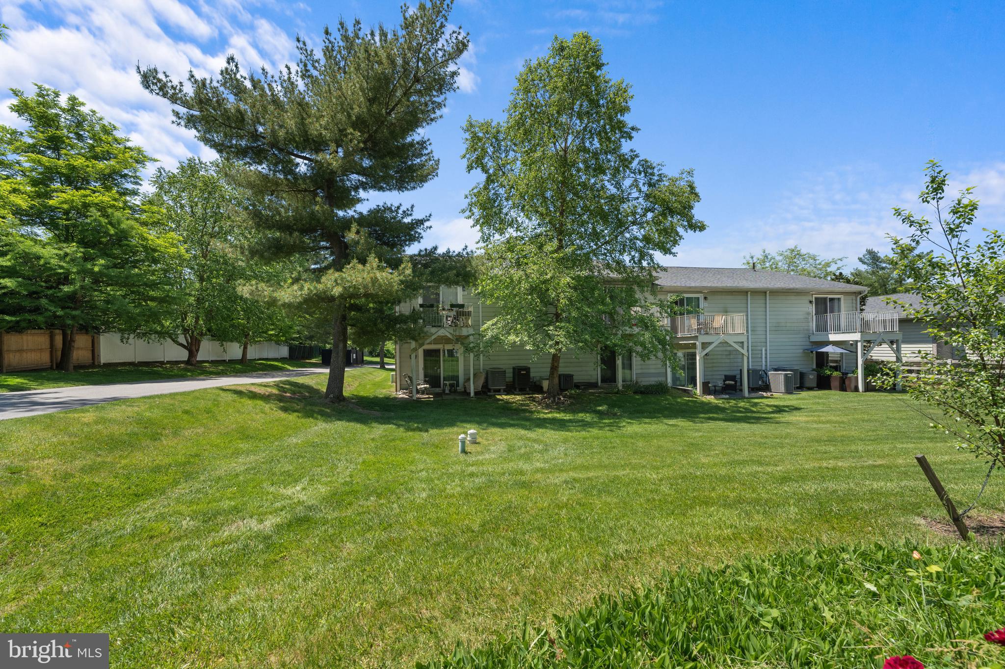 113 Hampstead Dr #113