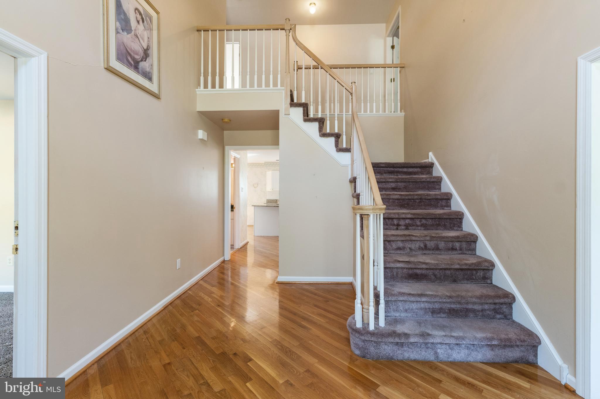 3323 Manor Rd
