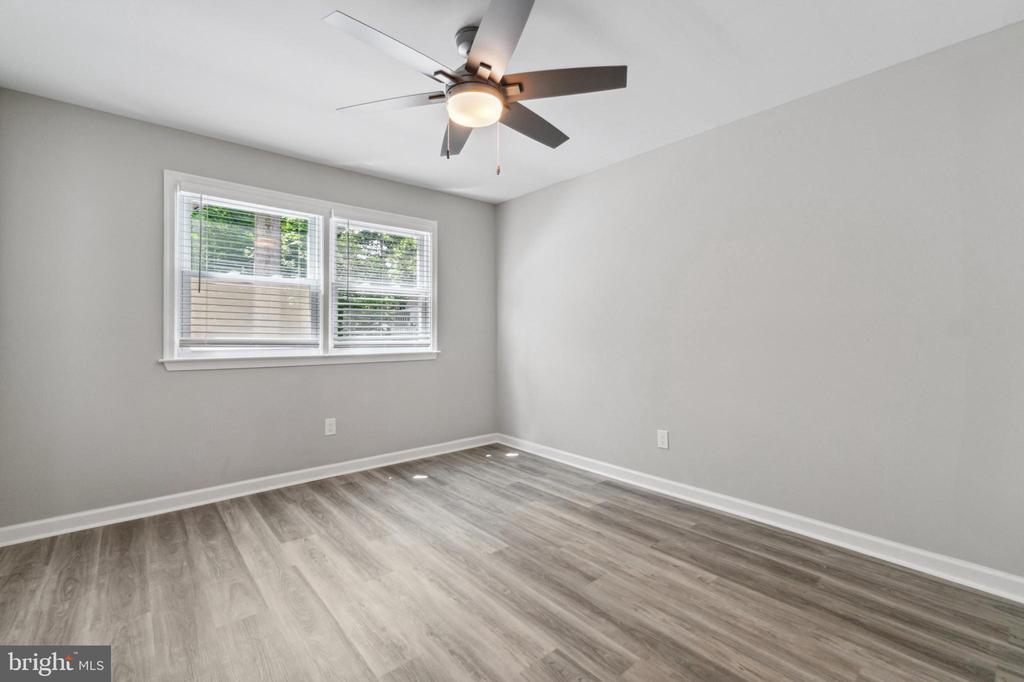 3138 Alpin Dr