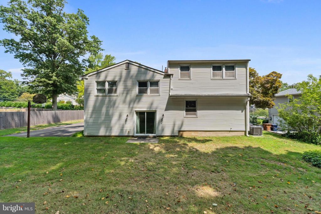 3138 Alpin Dr