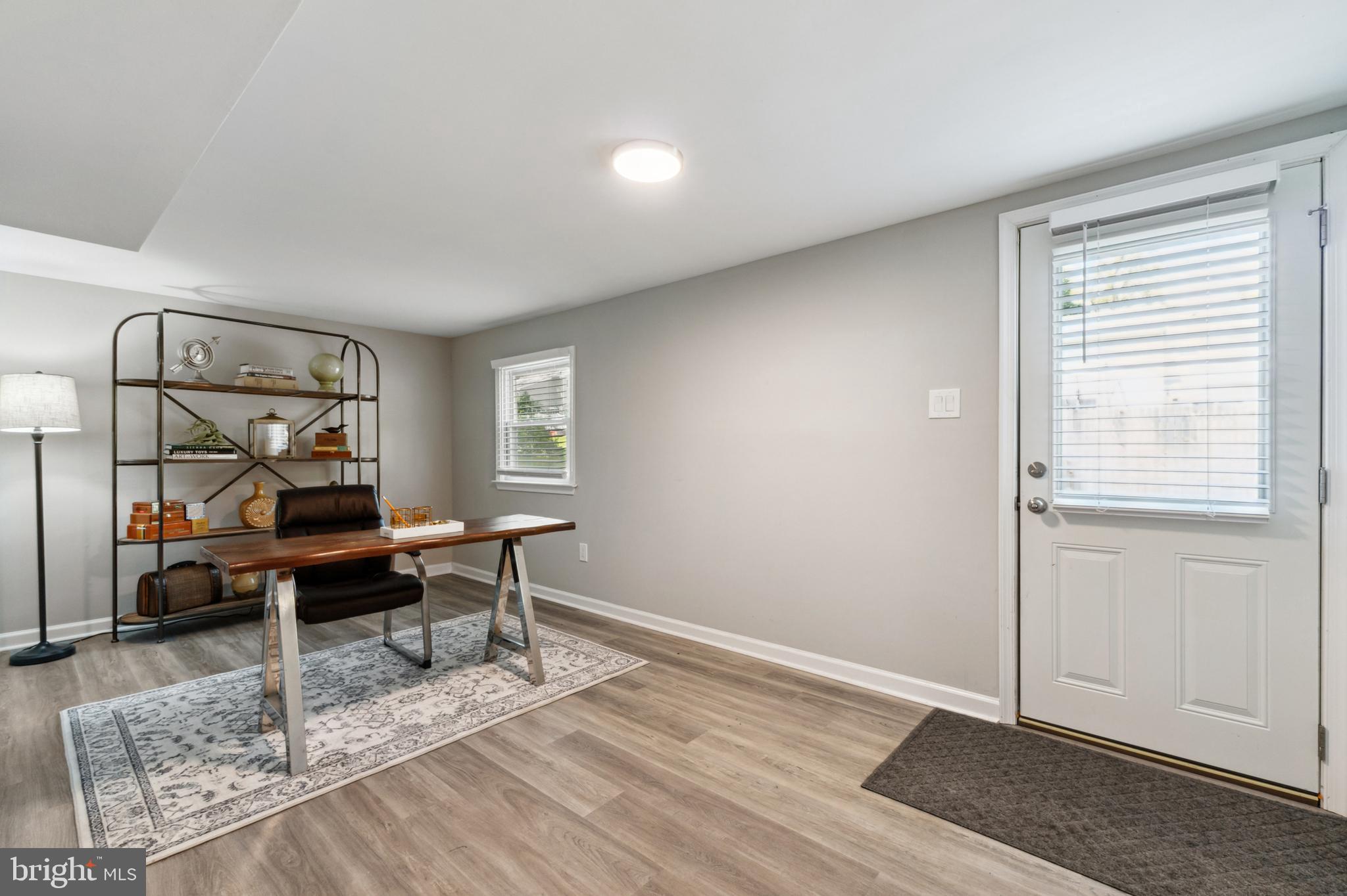 3138 Alpin Dr