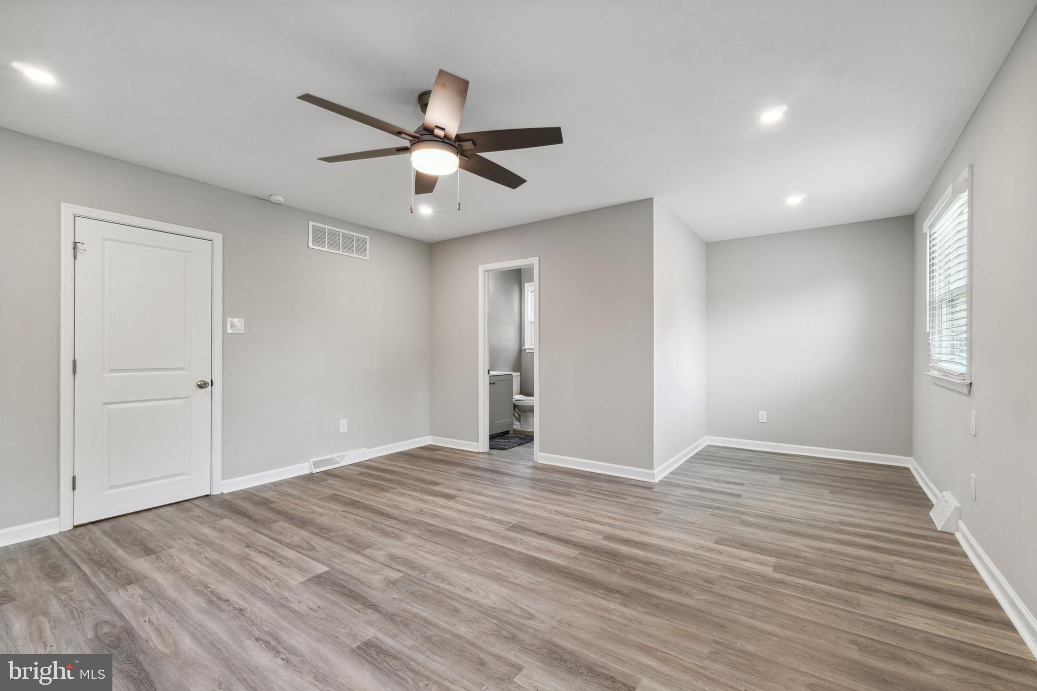 3138 Alpin Dr
