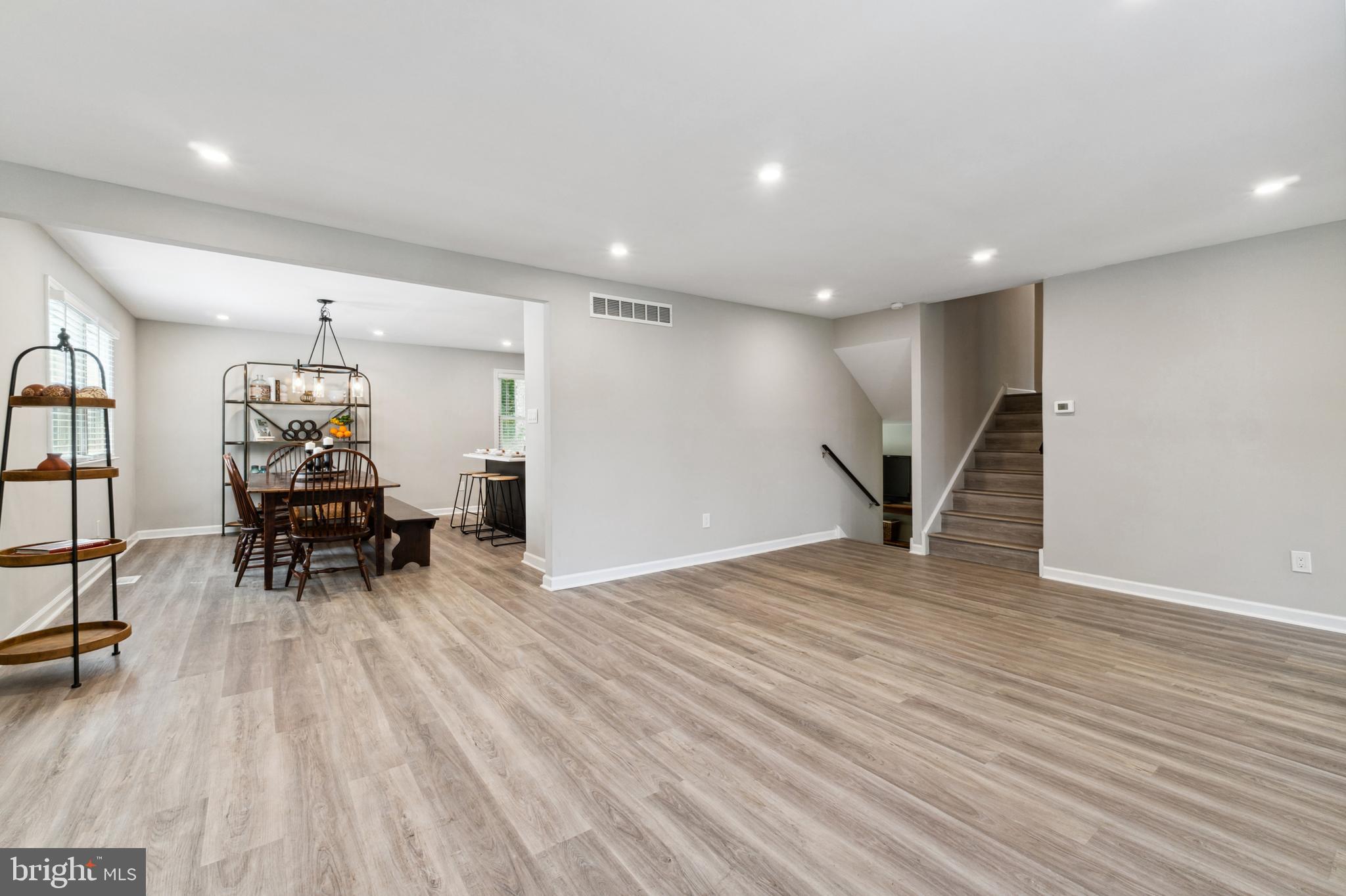 3138 Alpin Dr