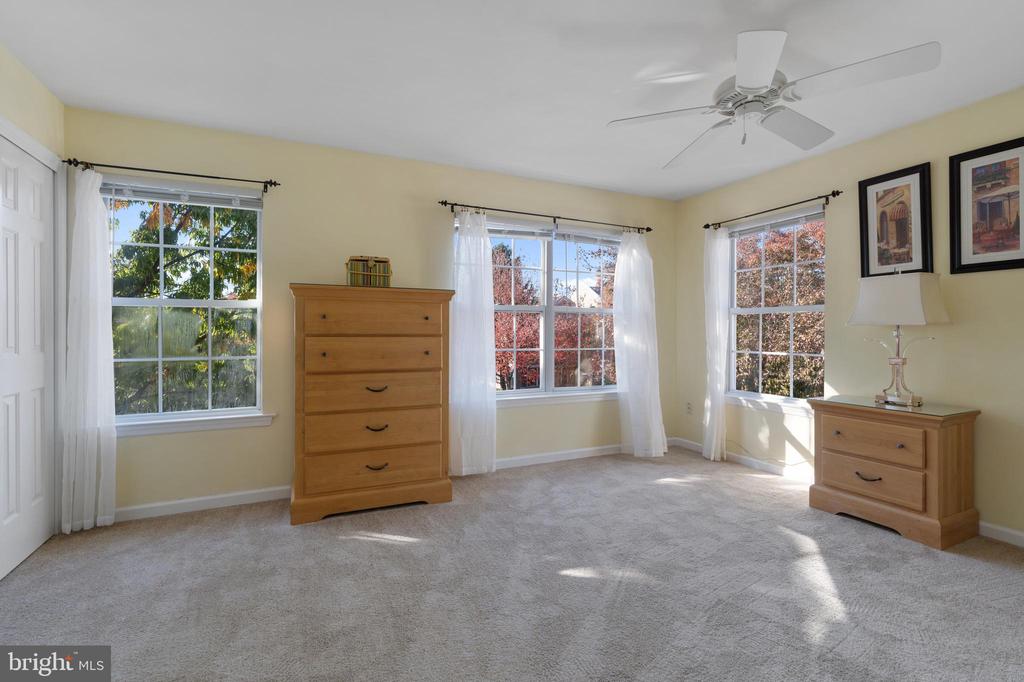 116 Arden Ct