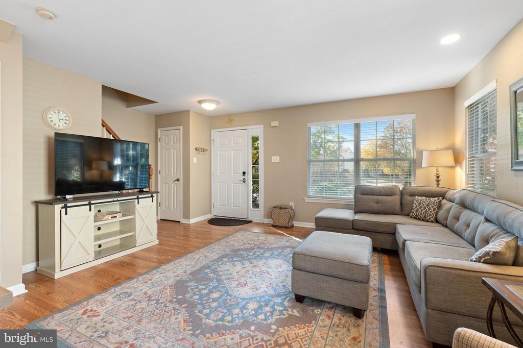 116 Arden Ct