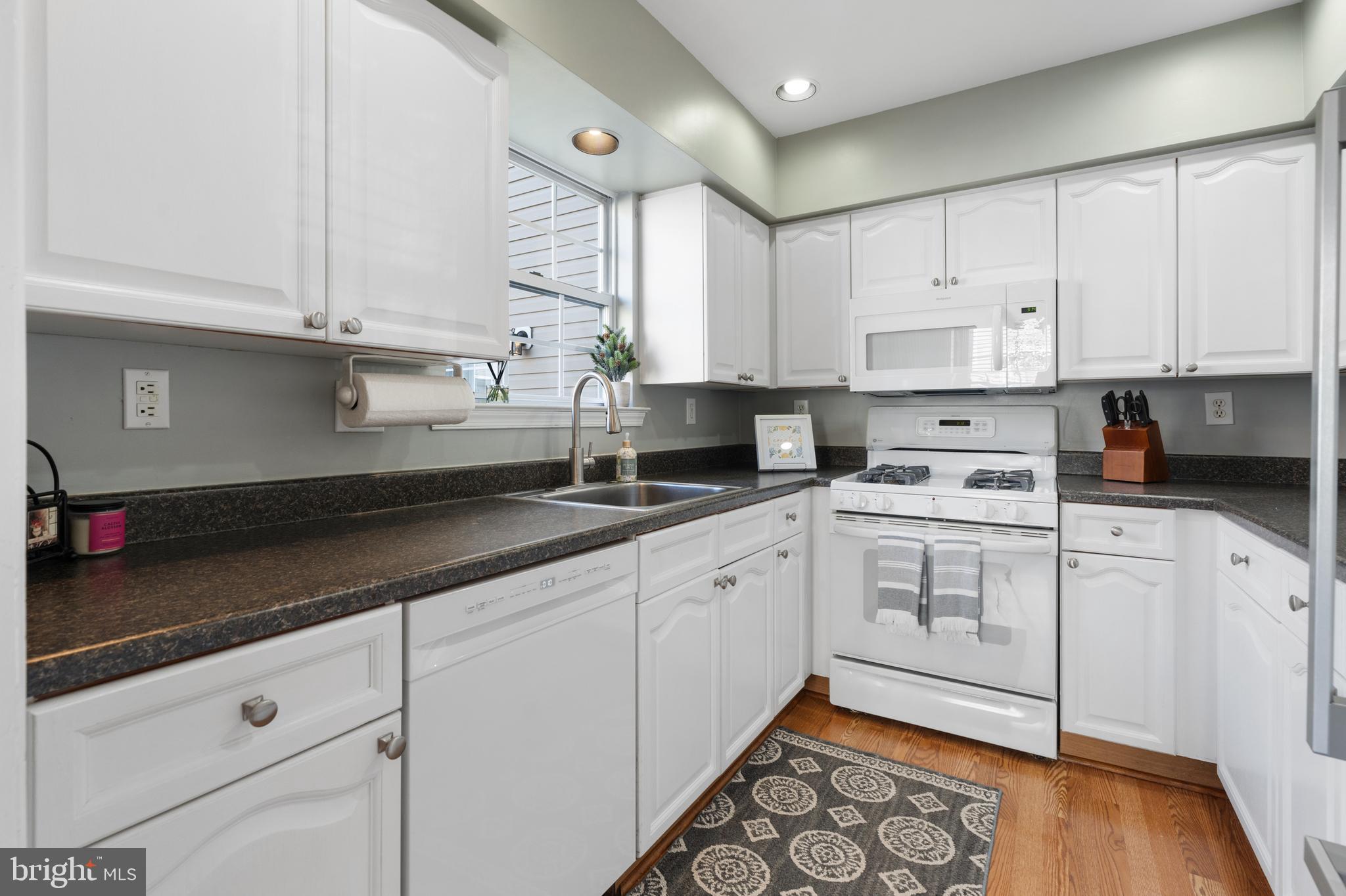 116 Arden Ct