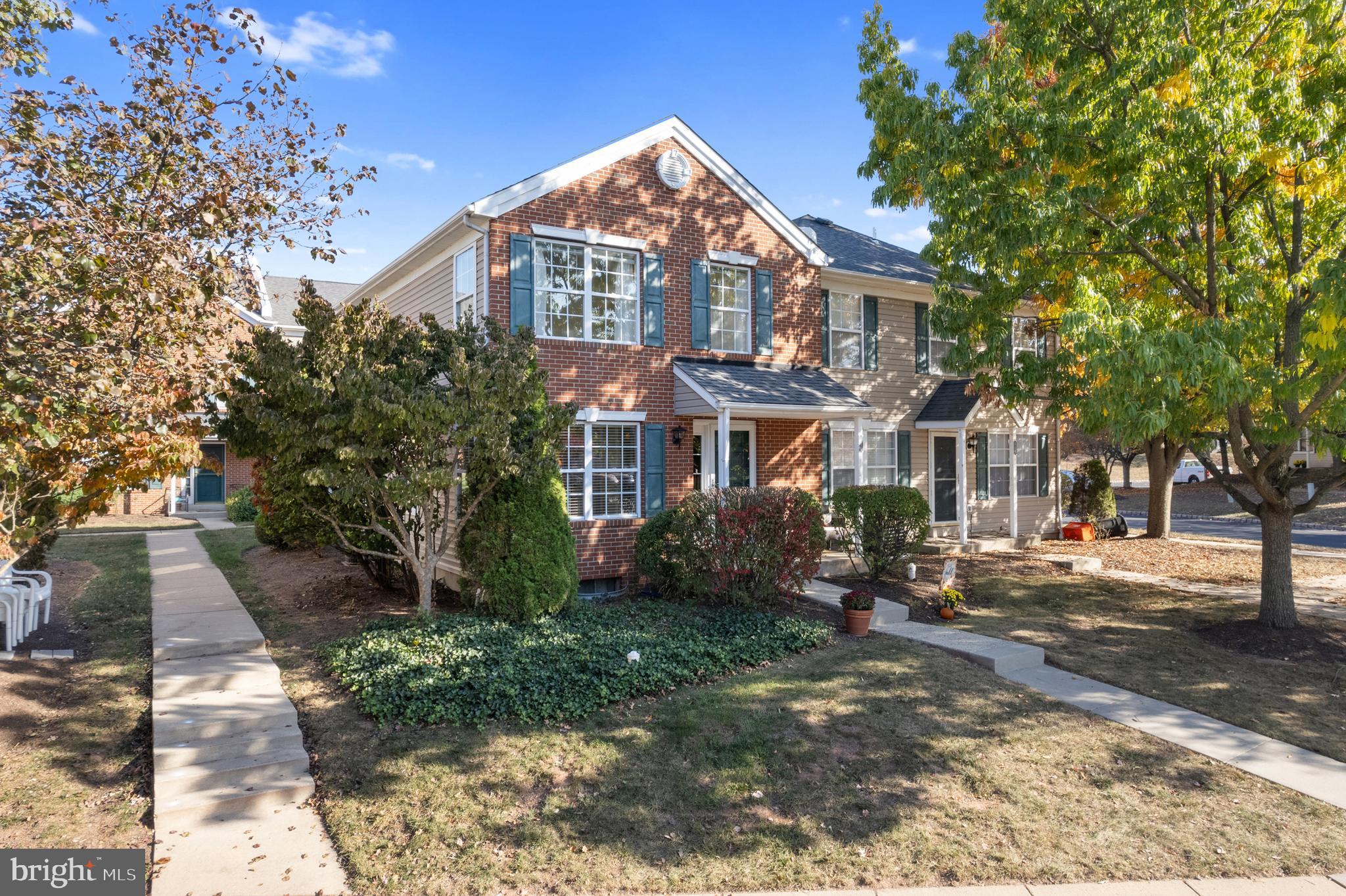 116 Arden Ct