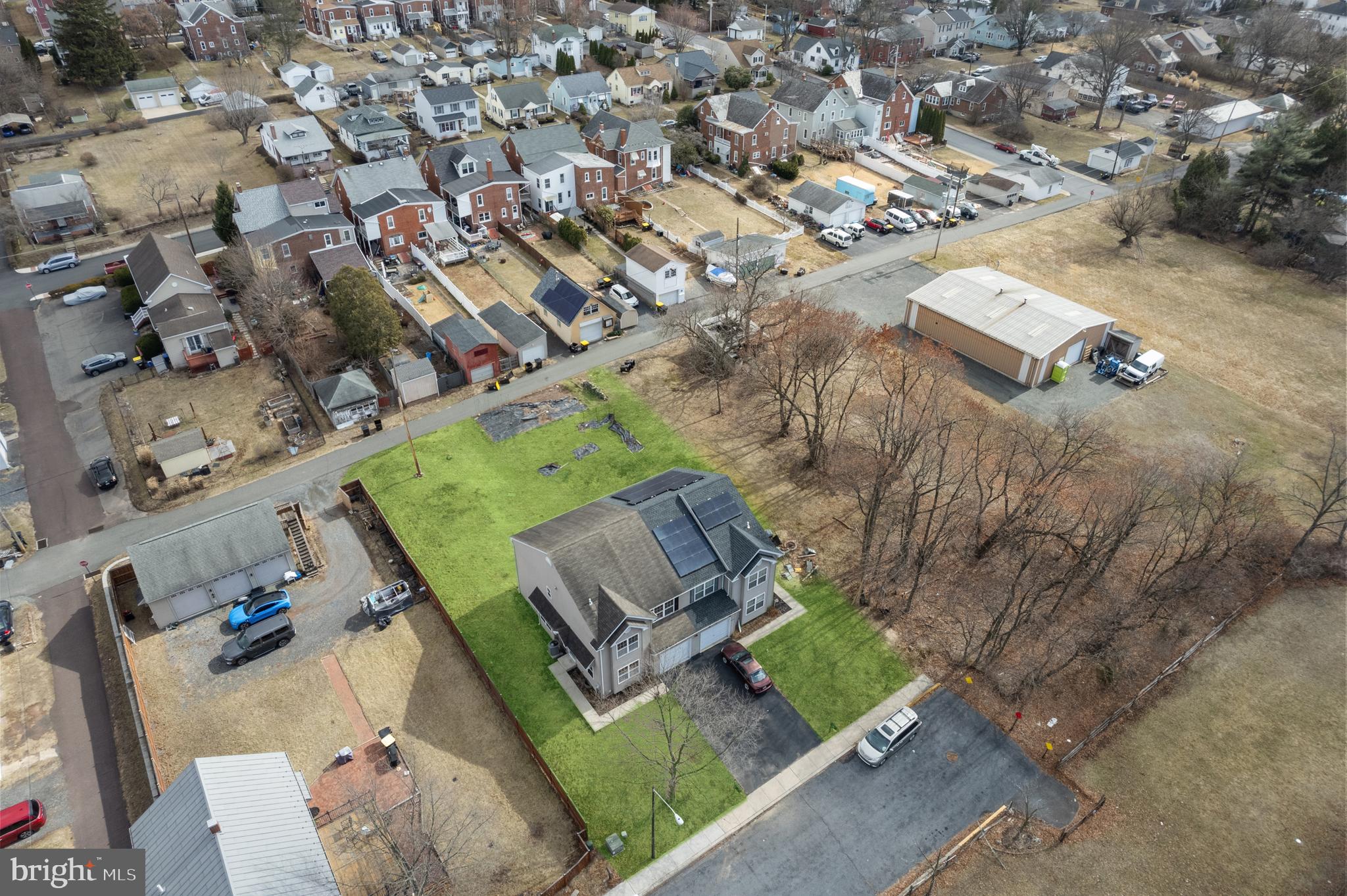 241 Railroad St