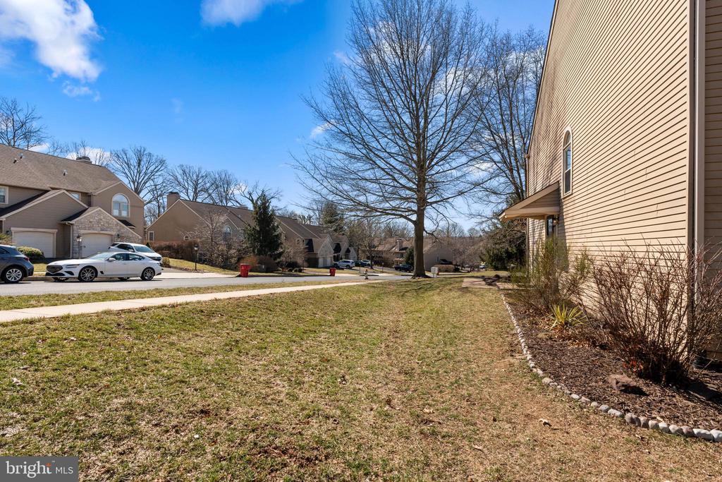 1140 Keats Ct