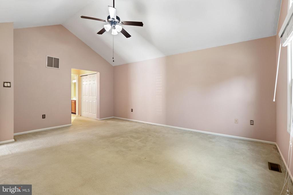 1140 Keats Ct