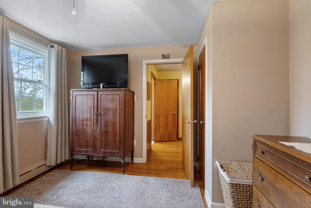 33 Derstine Rd