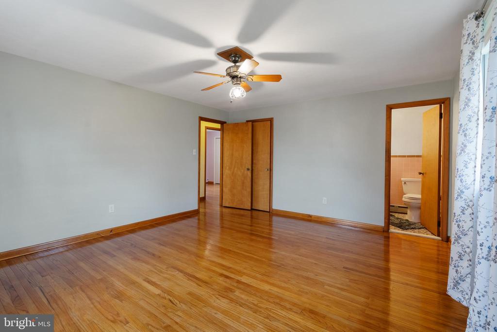 33 Derstine Rd