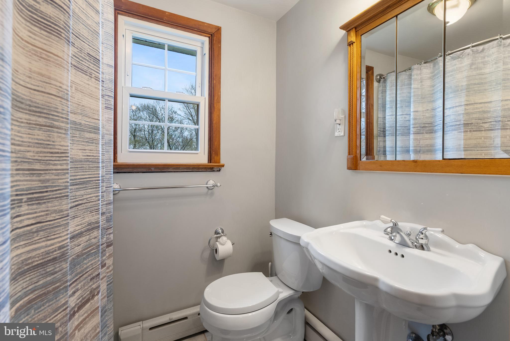 33 Derstine Rd