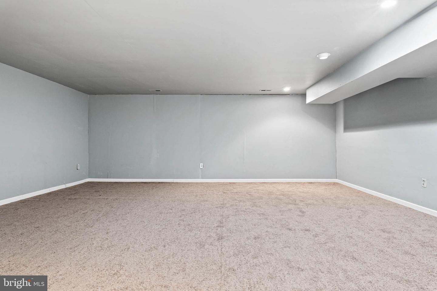 1 Cherry Ct