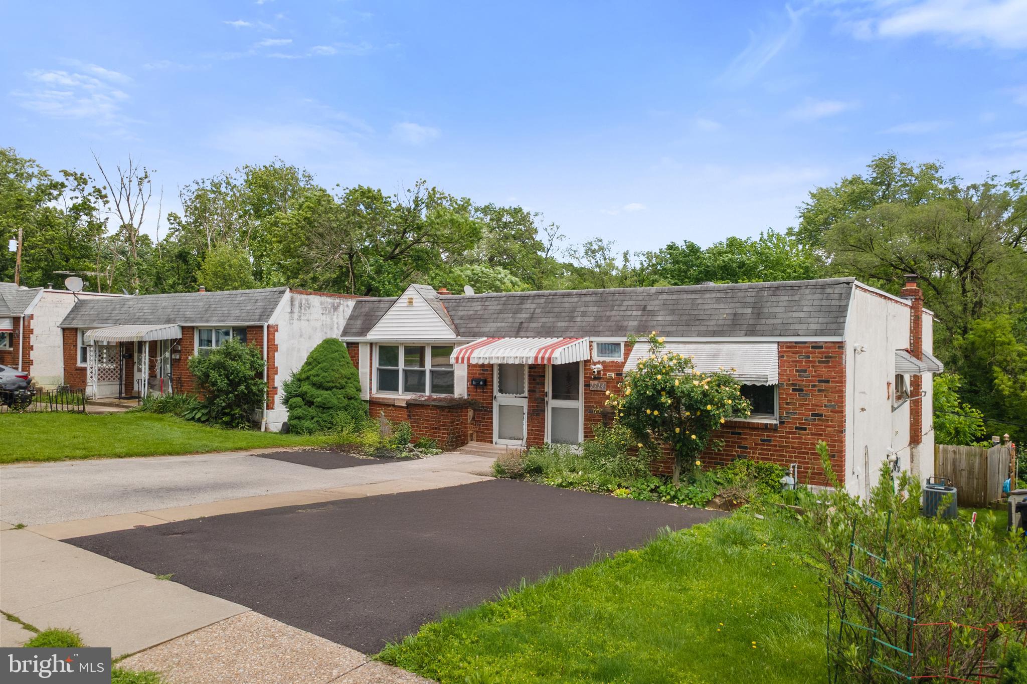 1716 Dartmouth Dr