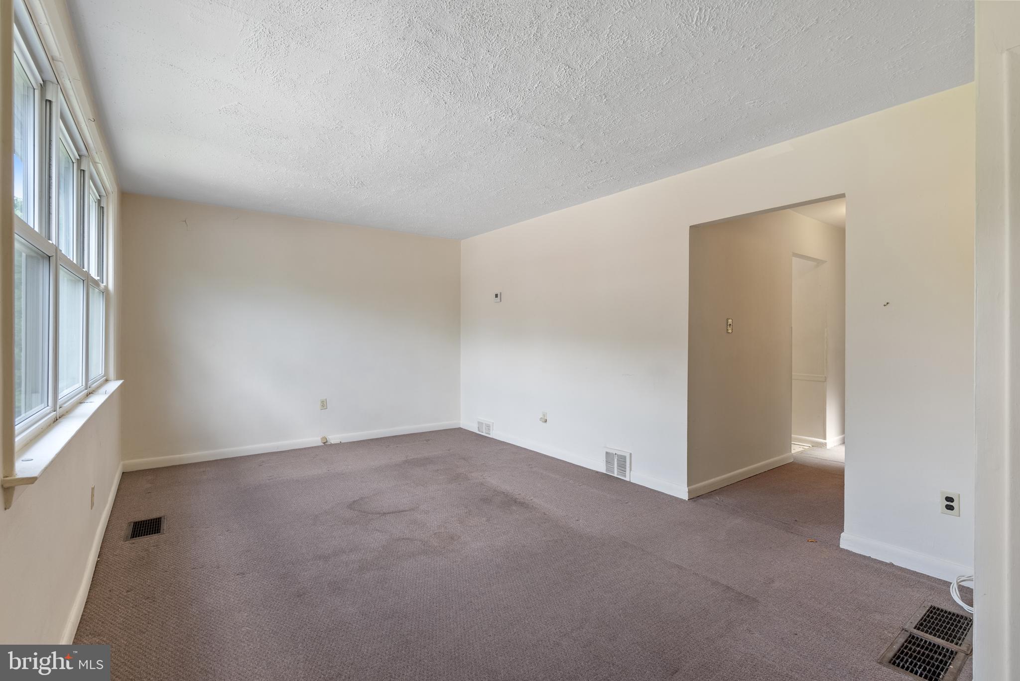 1716 Dartmouth Dr